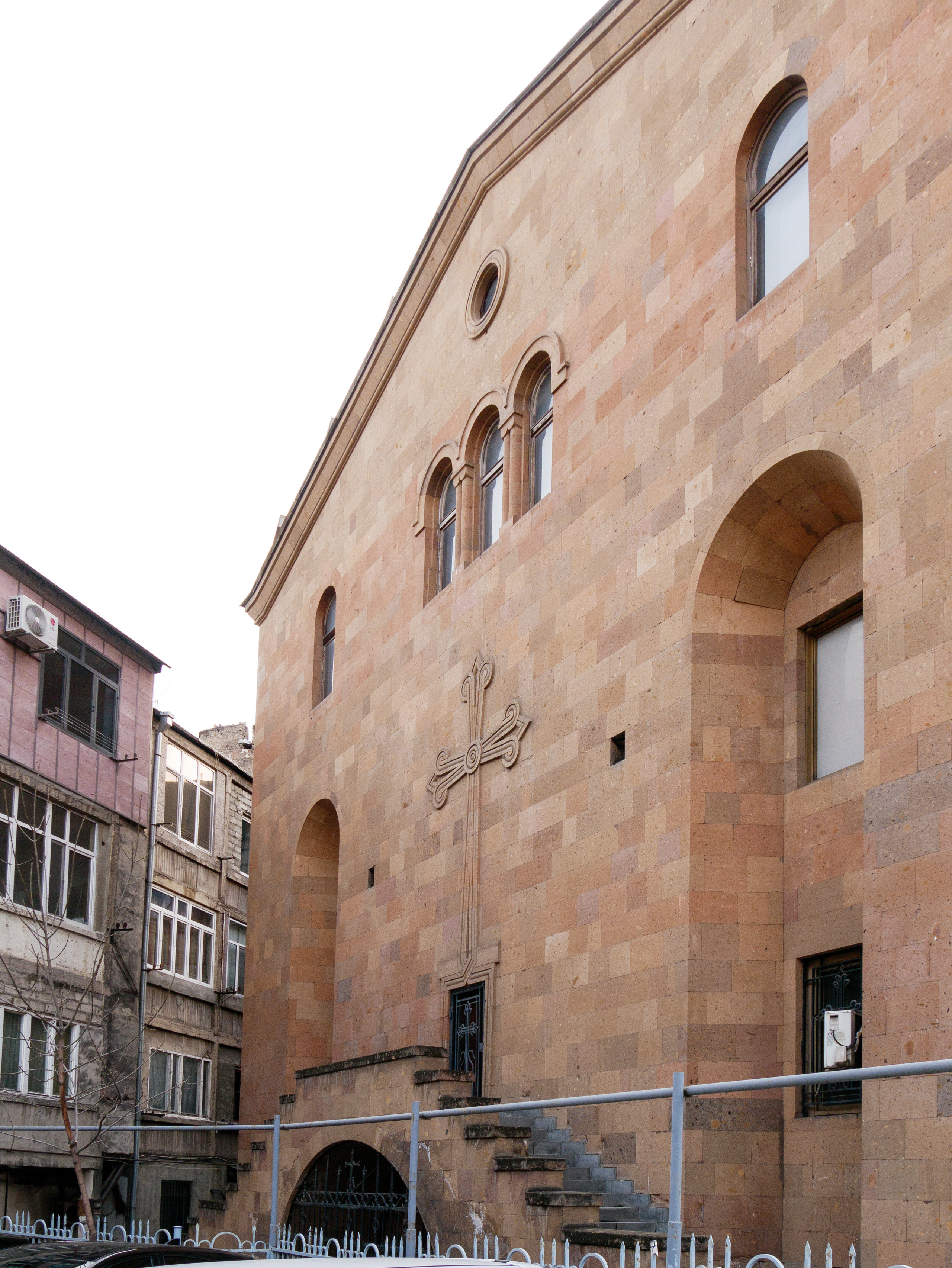 Saint Sargis Vicarial Church, Cathedral in Yerevan, Церковь святого Саркиса в Ереване