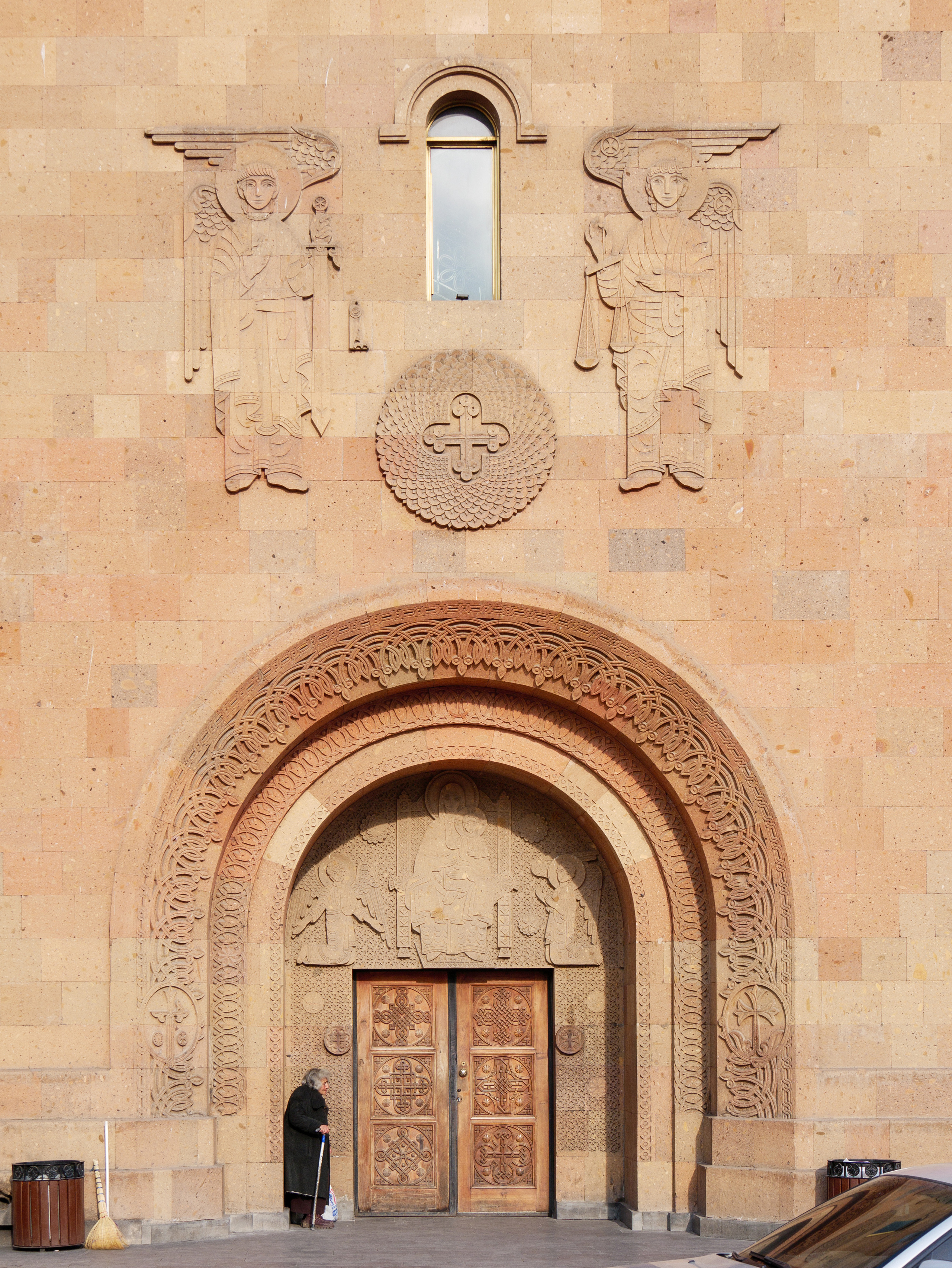 Saint Sargis Vicarial Church, Cathedral in Yerevan, Церковь святого Саркиса в Ереване