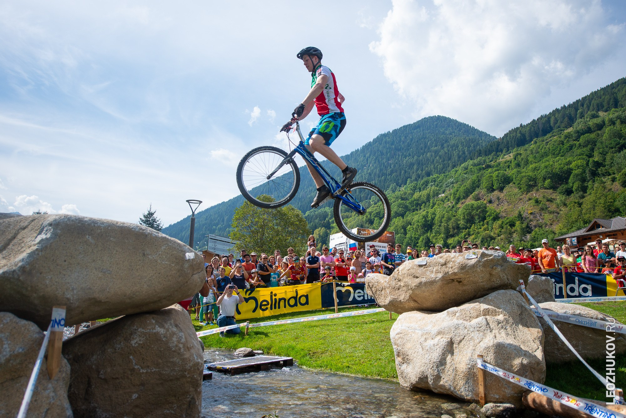 UCI Trials World Championships 2016 — finals. Sports photographer Leonid Zhukov
