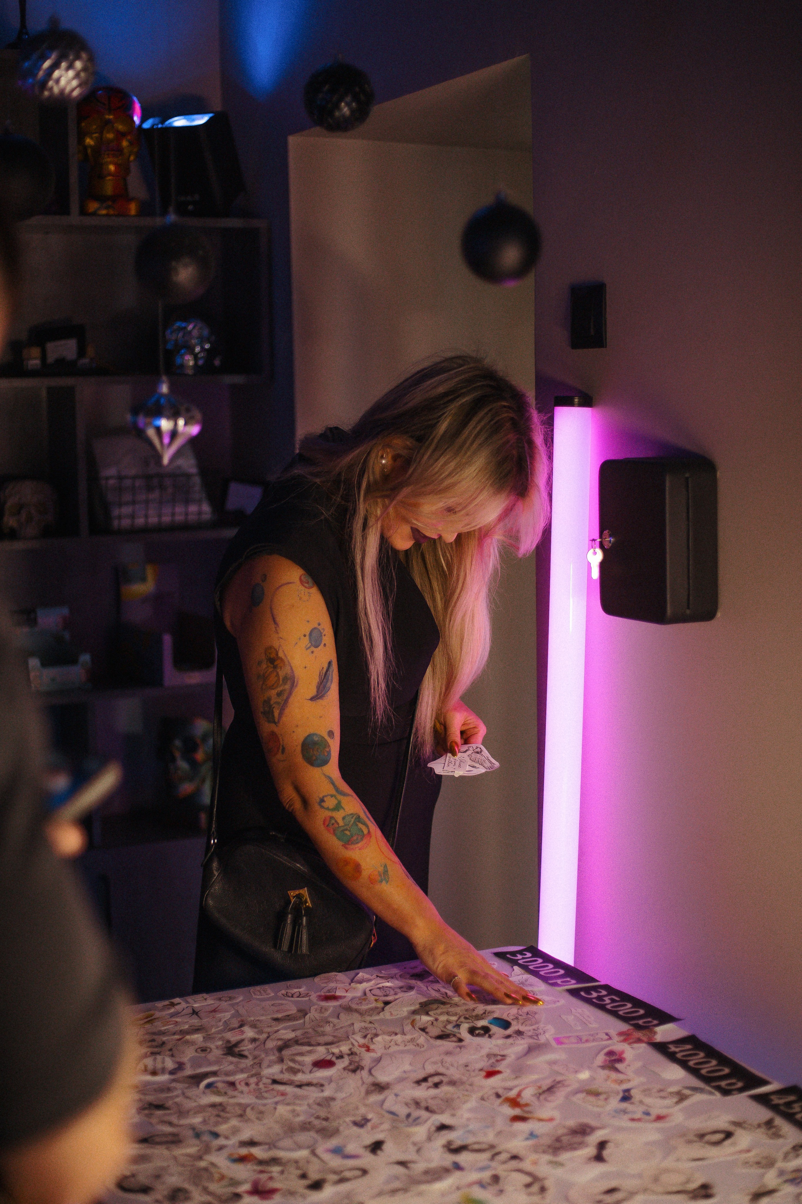 Walk-In Day в стиле киберпанк в тату-студии MUKHINA TATTOO. СВОИ. ФОТООТЧЕТЫ-СОБЫТИЯ-МЕСТА