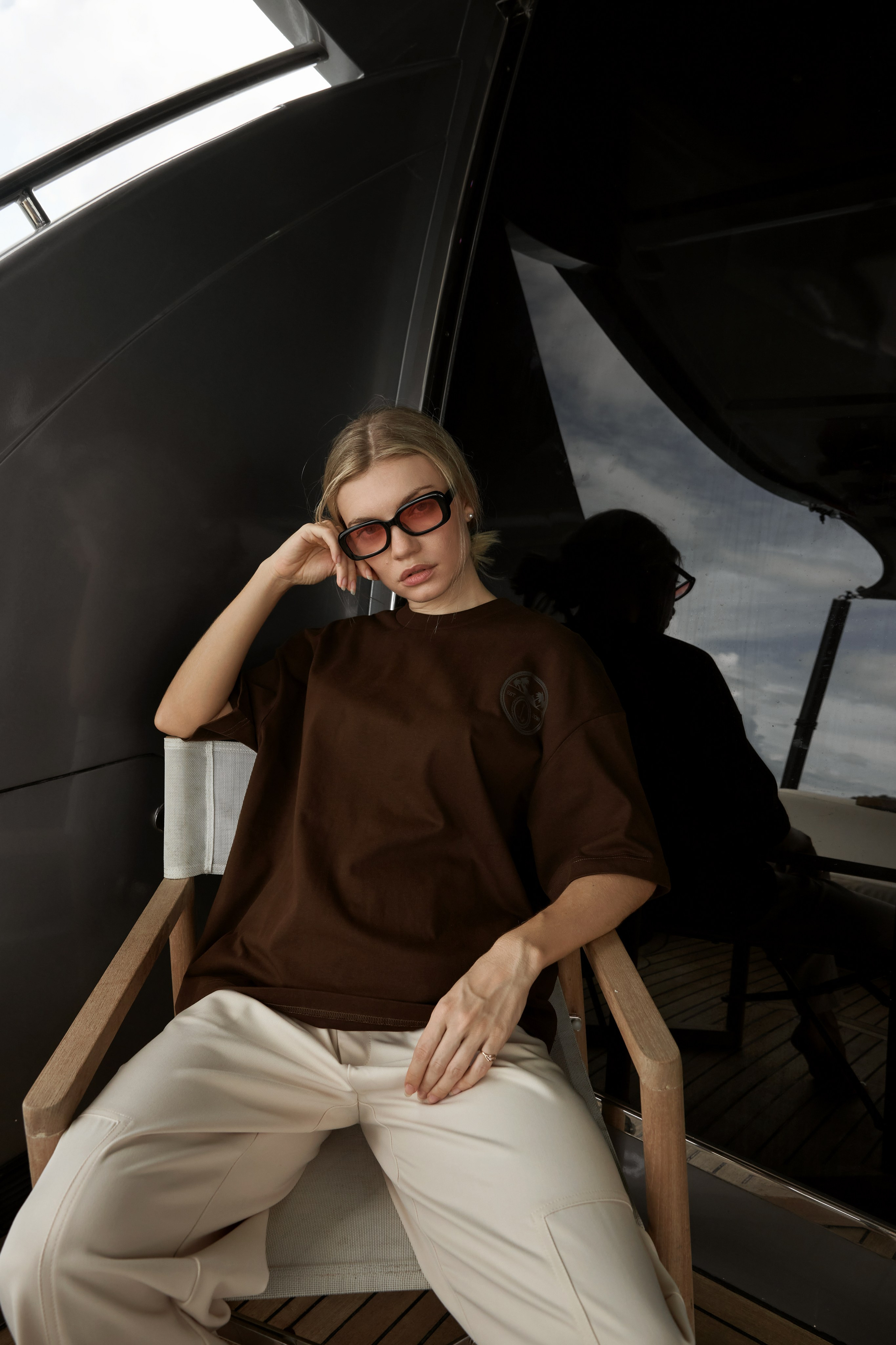 Брендовая фотосессия на катамаране у берегов Пхукета — роскошь, стиль и море. Фотограф на Пхукете в Таиланде