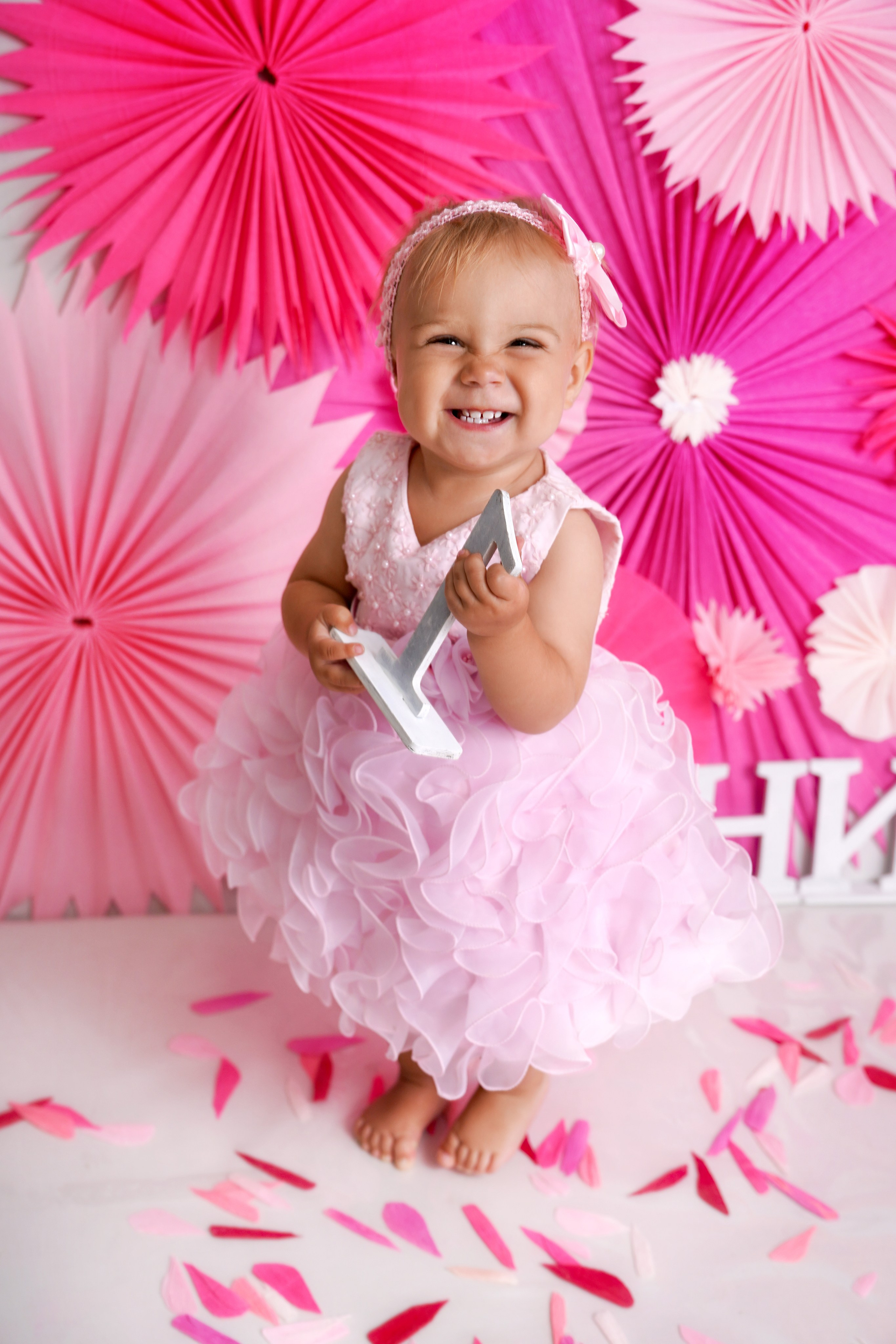 Фотосессия ГОДОВАСИЕ. Фотограф новорожденных, детей до года и беременных в Симферополе