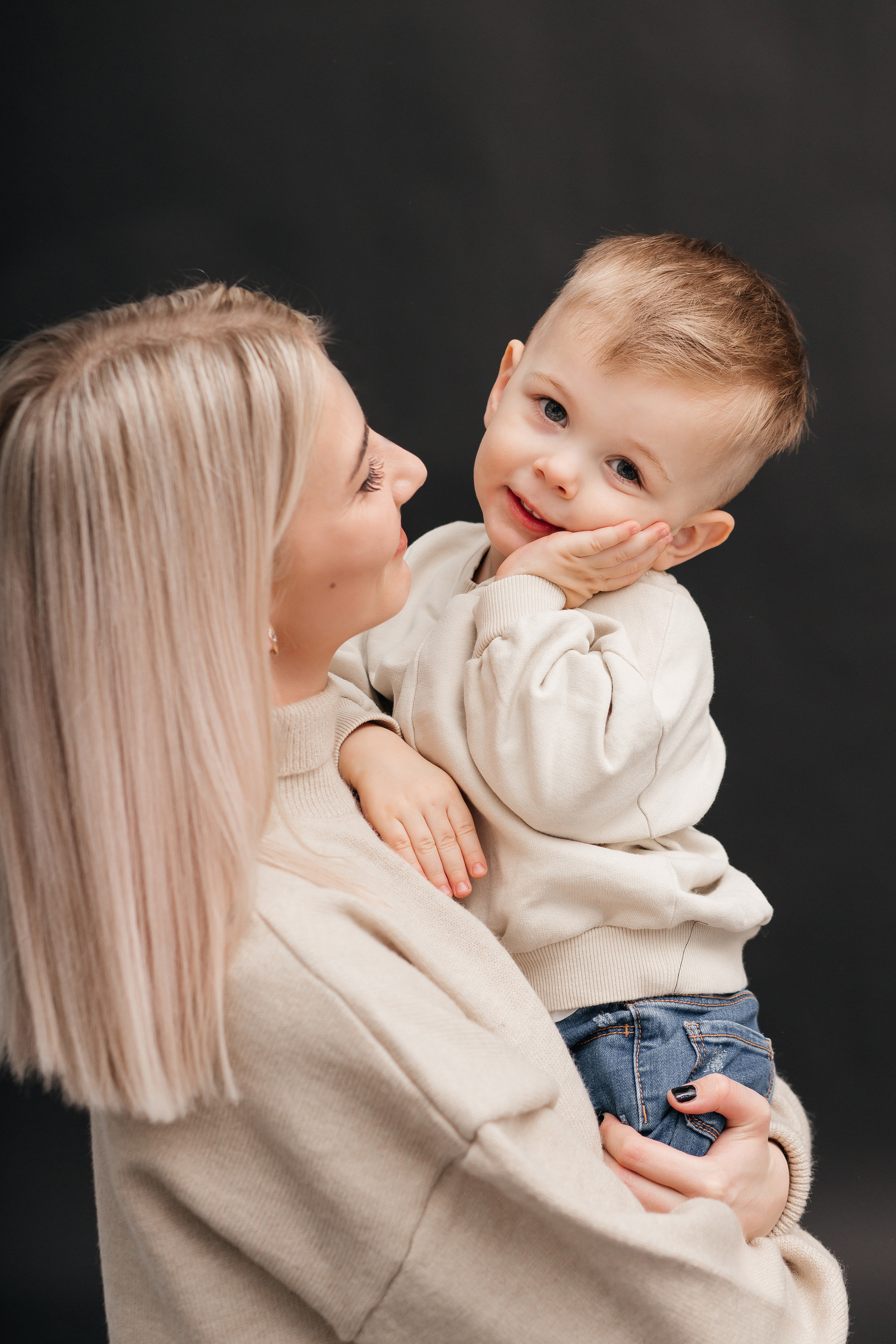 СЕМЕЙНАЯ/ ДЕТСКАЯ. Фотограф Солигорск