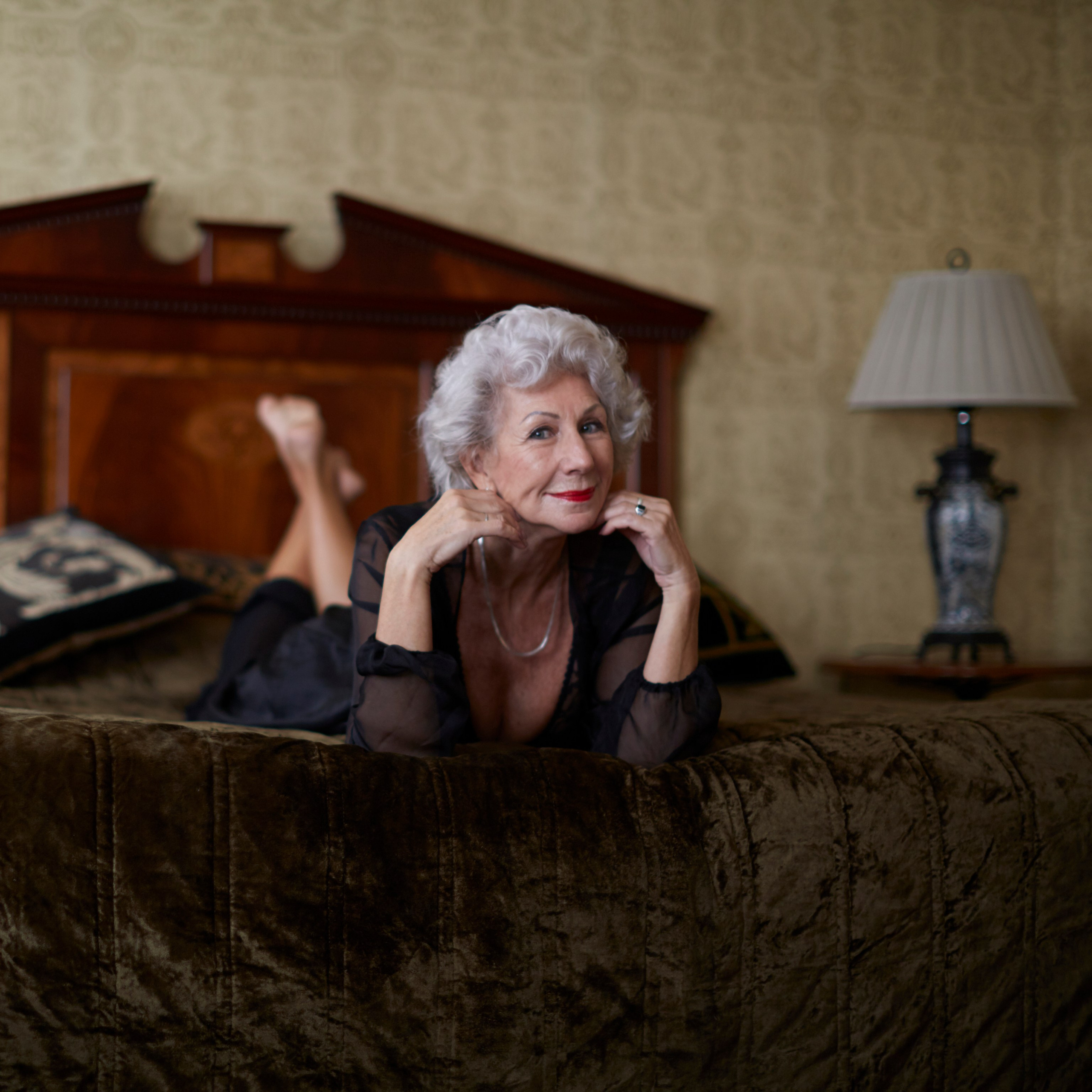 ЧУВСТВЕННОЕ НЮ И БУДУАР. Лена Сми интерьерный и портретный фотограф. Москва и Санкт-Петербург