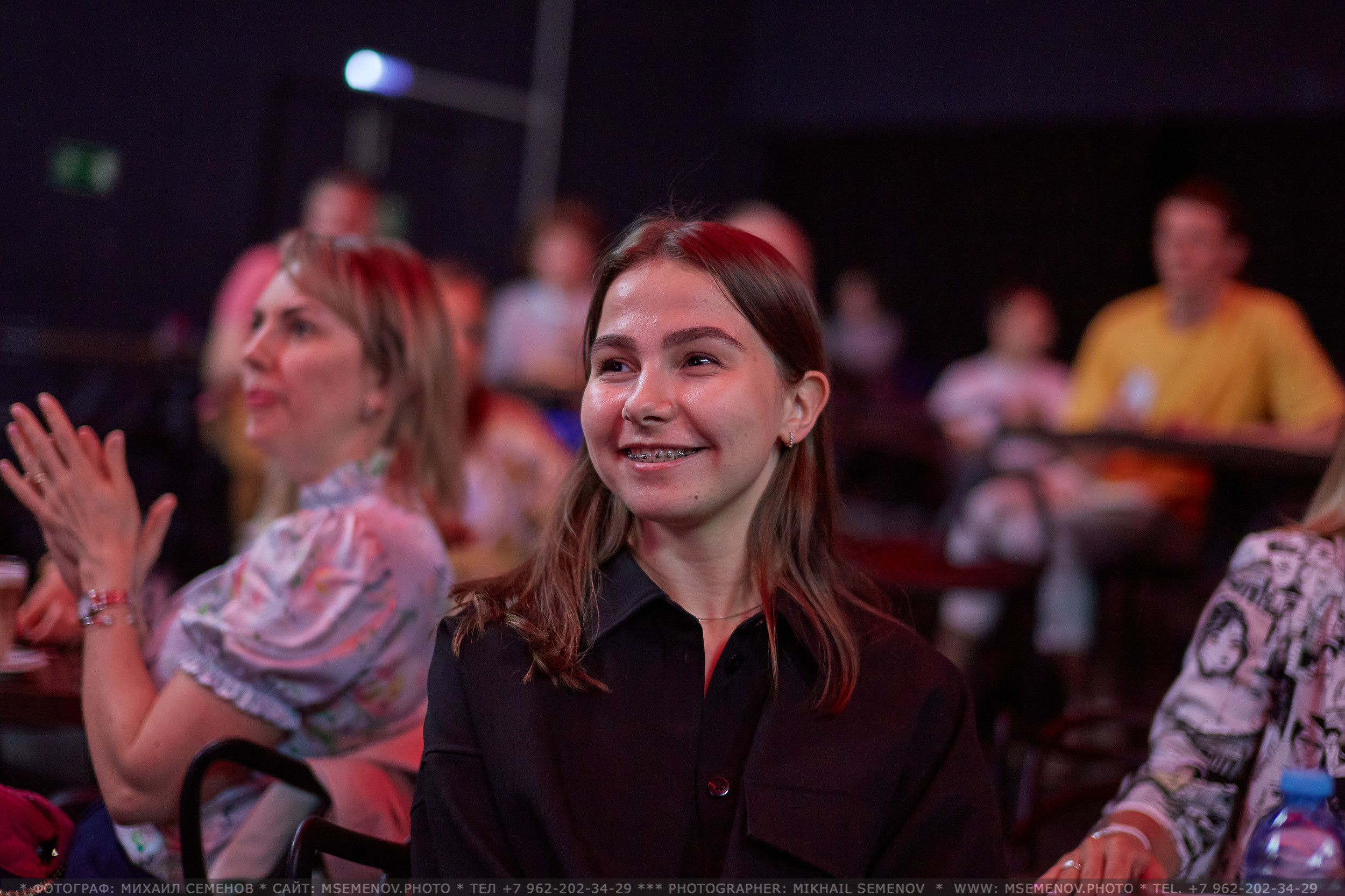 Отчетный концерт «VERTICAL» Студия воздушного фитнеса. Фотограф, фотопроекты Михаила Семенова в Ярославле. Фотошкола