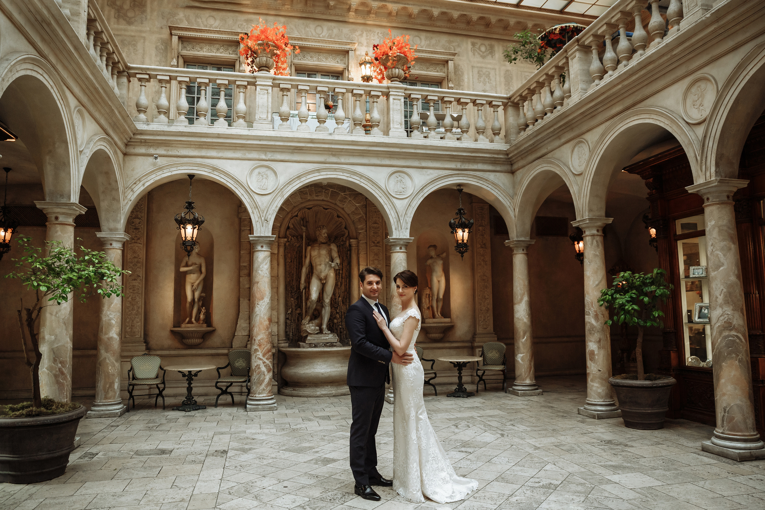 Шикарная свадьба Марины и Бекира в ресторане Турандот. Свадебный и репортажный фотограф Ольга Шевелёва