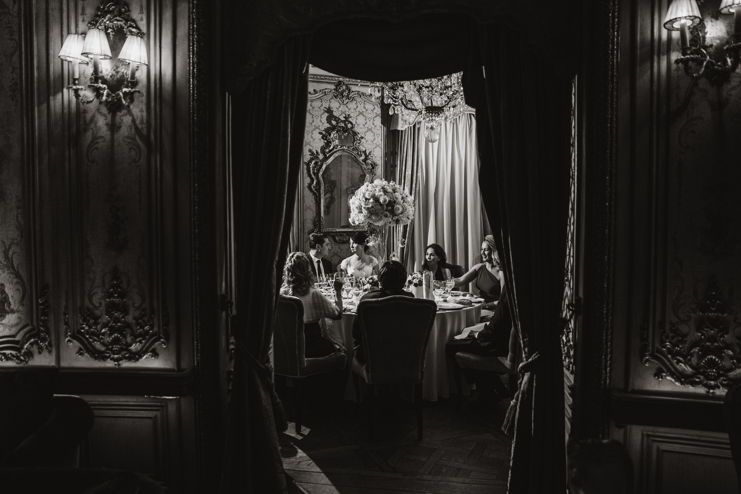 Шикарная свадьба Марины и Бекира в ресторане Турандот. Свадебный и репортажный фотограф Ольга Шевелёва