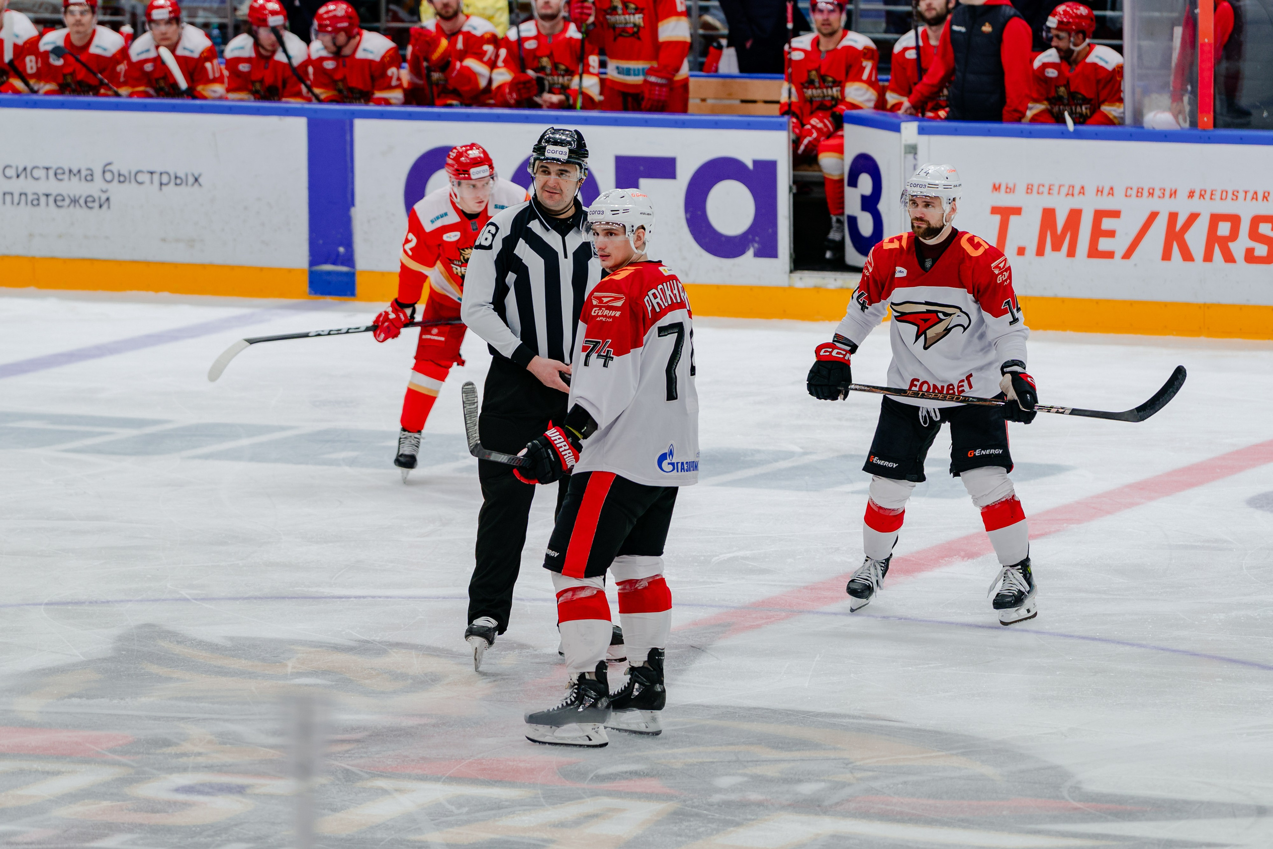 КХЛ КУНЬЛУНЬ РС — АВАНГАРД 22 МАРТА 2025. Репортажный фотограф в Москве Измалков Артем