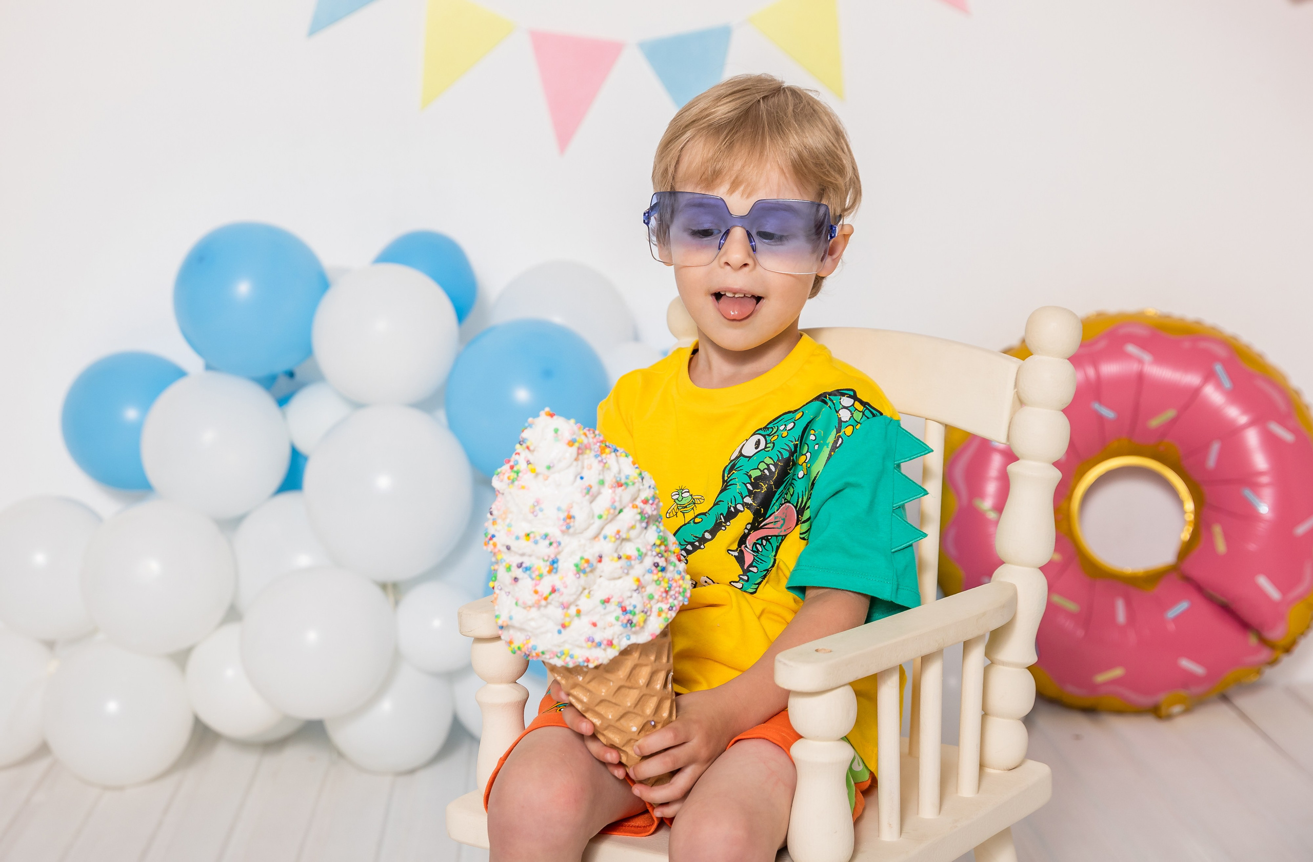 Тематические фотозоны. Детский семейный фотограф в г. Находка Ольга Коваленко, фотостудия Memories