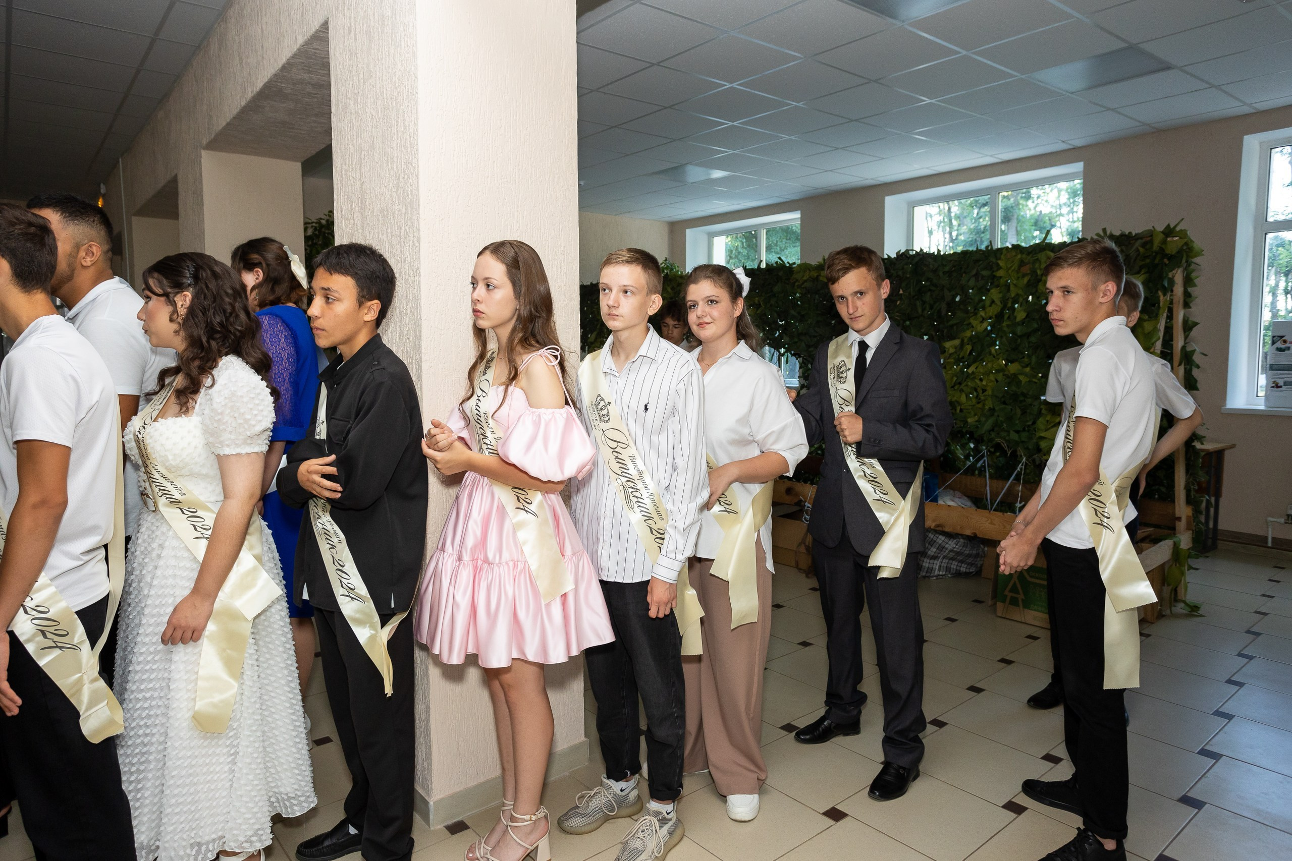 Вручение аттестата 2024 г. Выпускные альбомы Майкоп, Краснодар Елена Золотарева