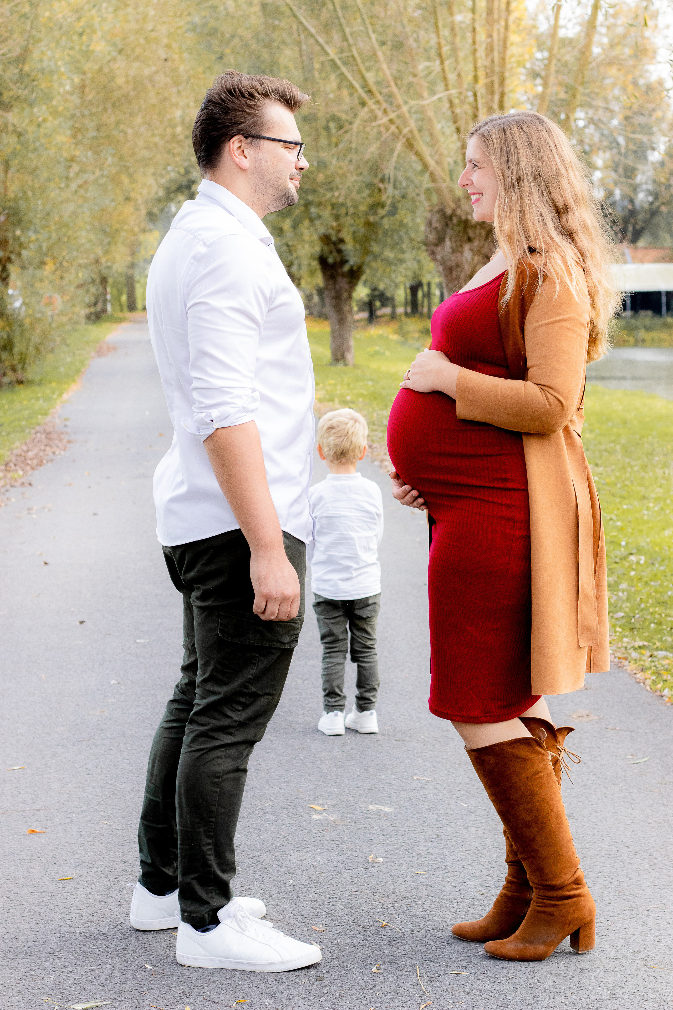 Maternity experience. Family, Children and Business photographer in Belgium