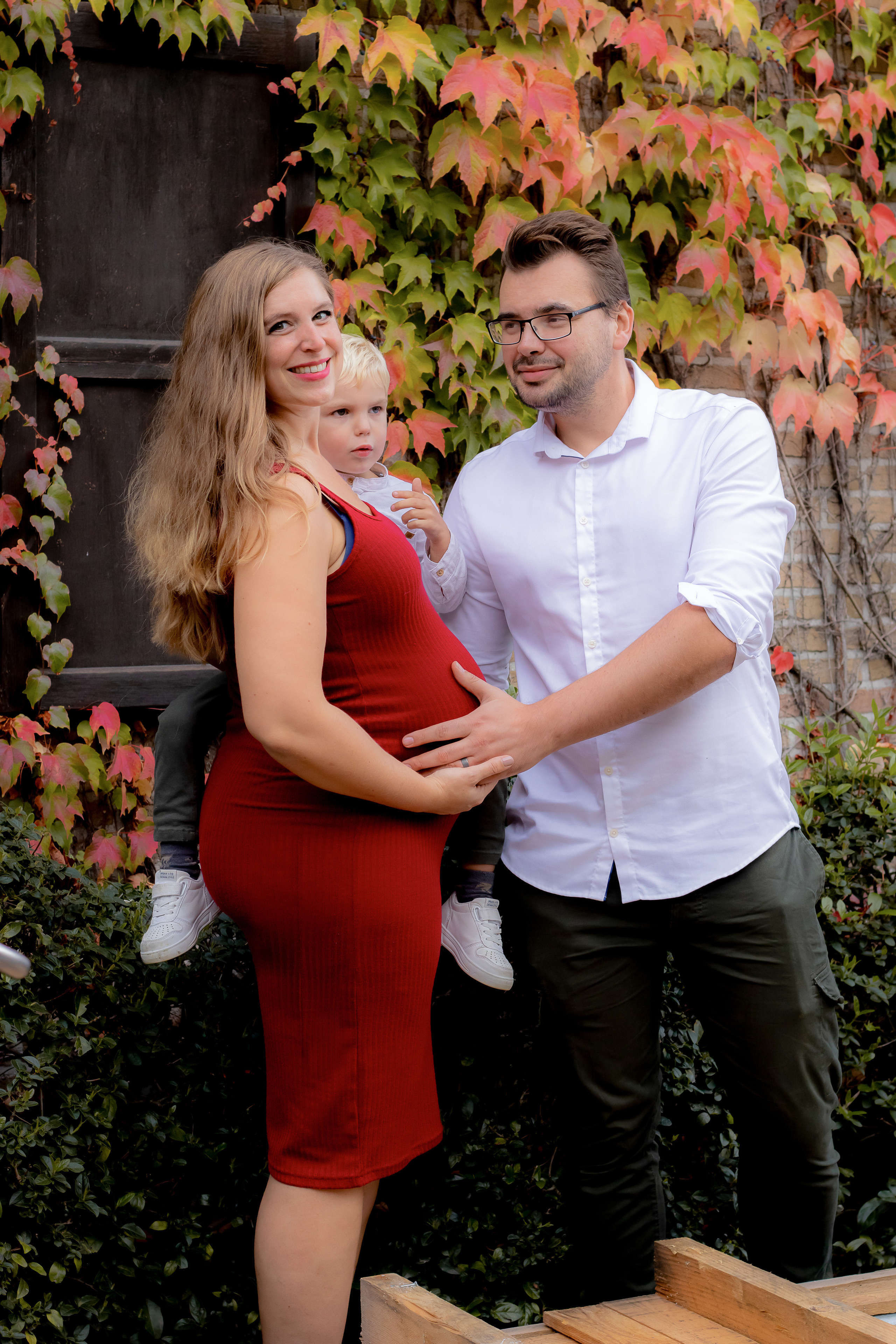 Maternity experience. Family, Children and Business photographer in Belgium