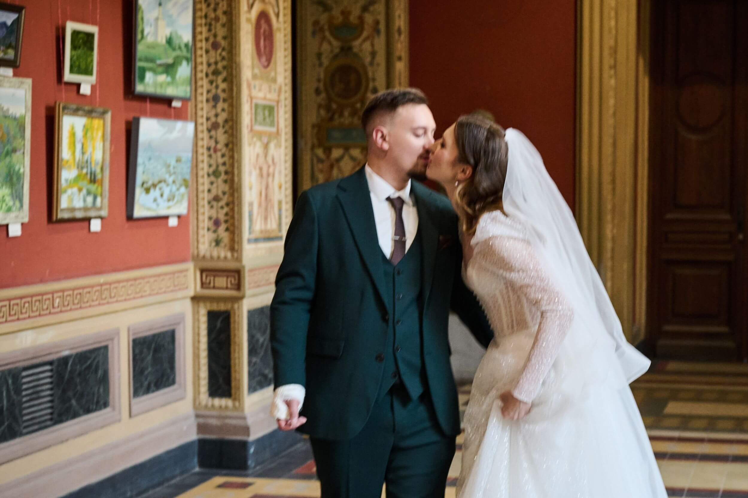 Свадебный фотограф СПб — свадьба в Академии Штиглица и втором дворце на Фурштатской. Свадебный фотограф в Санкт-Петербурге Петергофе Пушкине Саша Галлс / Александр Галлс