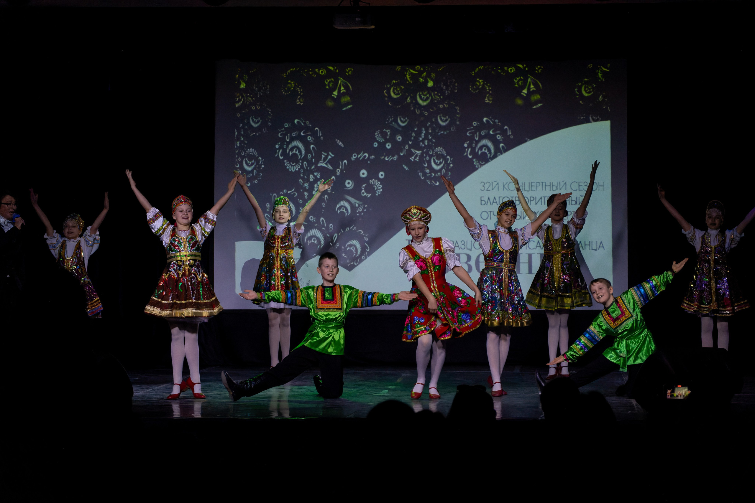 отчётный концерт образцовый ансамбль танца «Ровесник», центральный офицерский клубе ВКС РФ