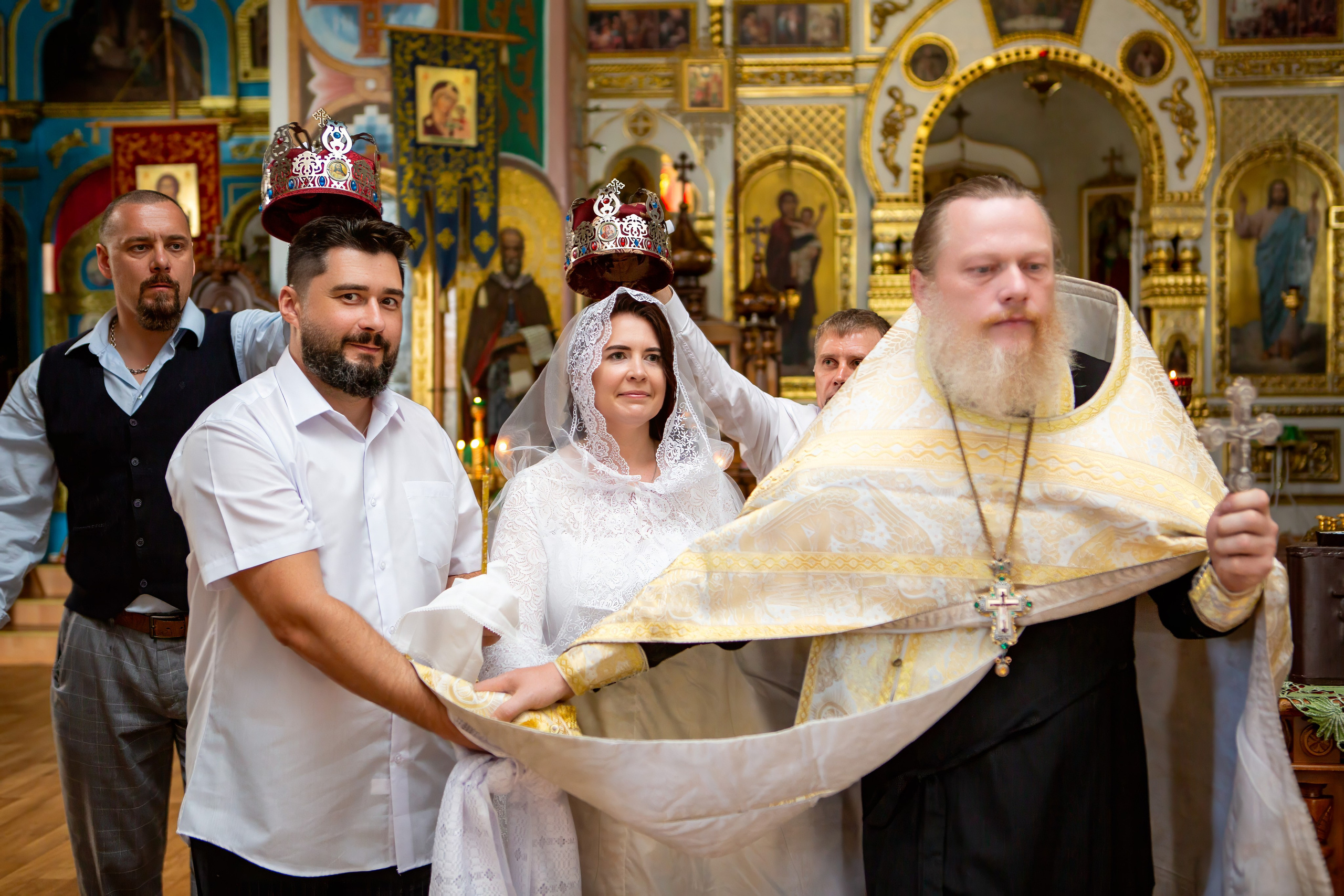 Венчание в Свято-Покровском соборе Барановичи. Свадебный фотограф в Барановичах Вячеслав Шах-Гусейнов, фотошкола