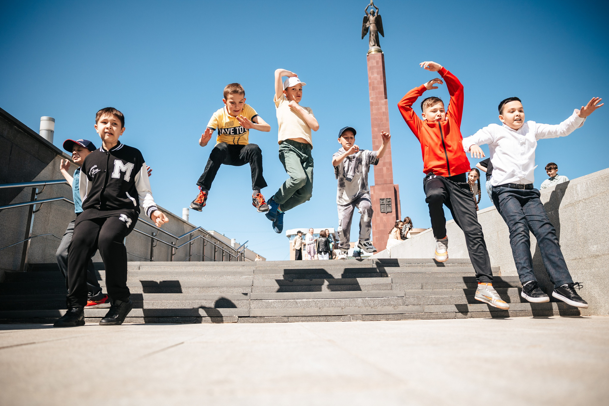 Выпускные альбомы для 1 и 4 класса Ставропольский край. Выпускные альбомы Ставрополь и Ставропольский край