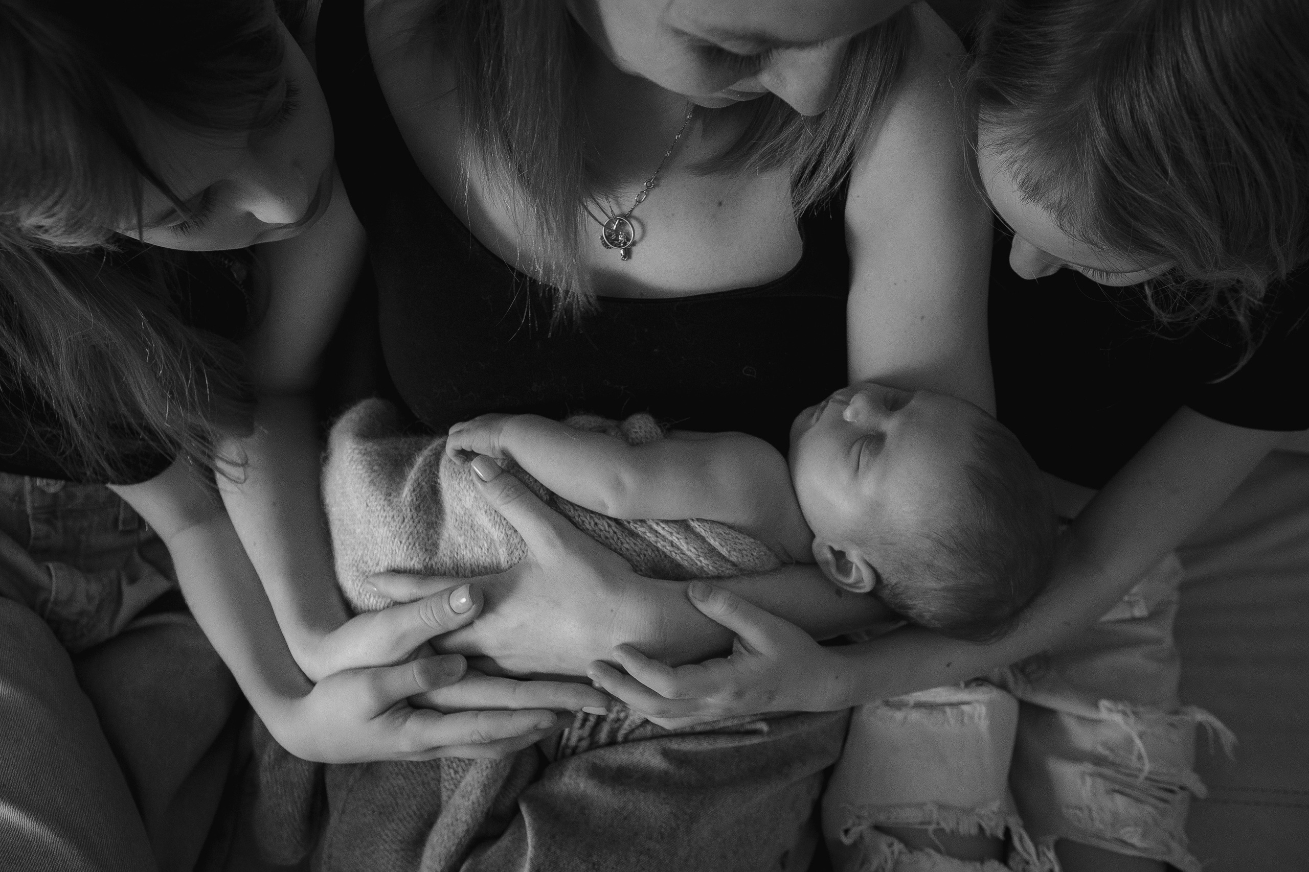 Евгения Горбунова фотограф новорожденных в Новом Уренгое