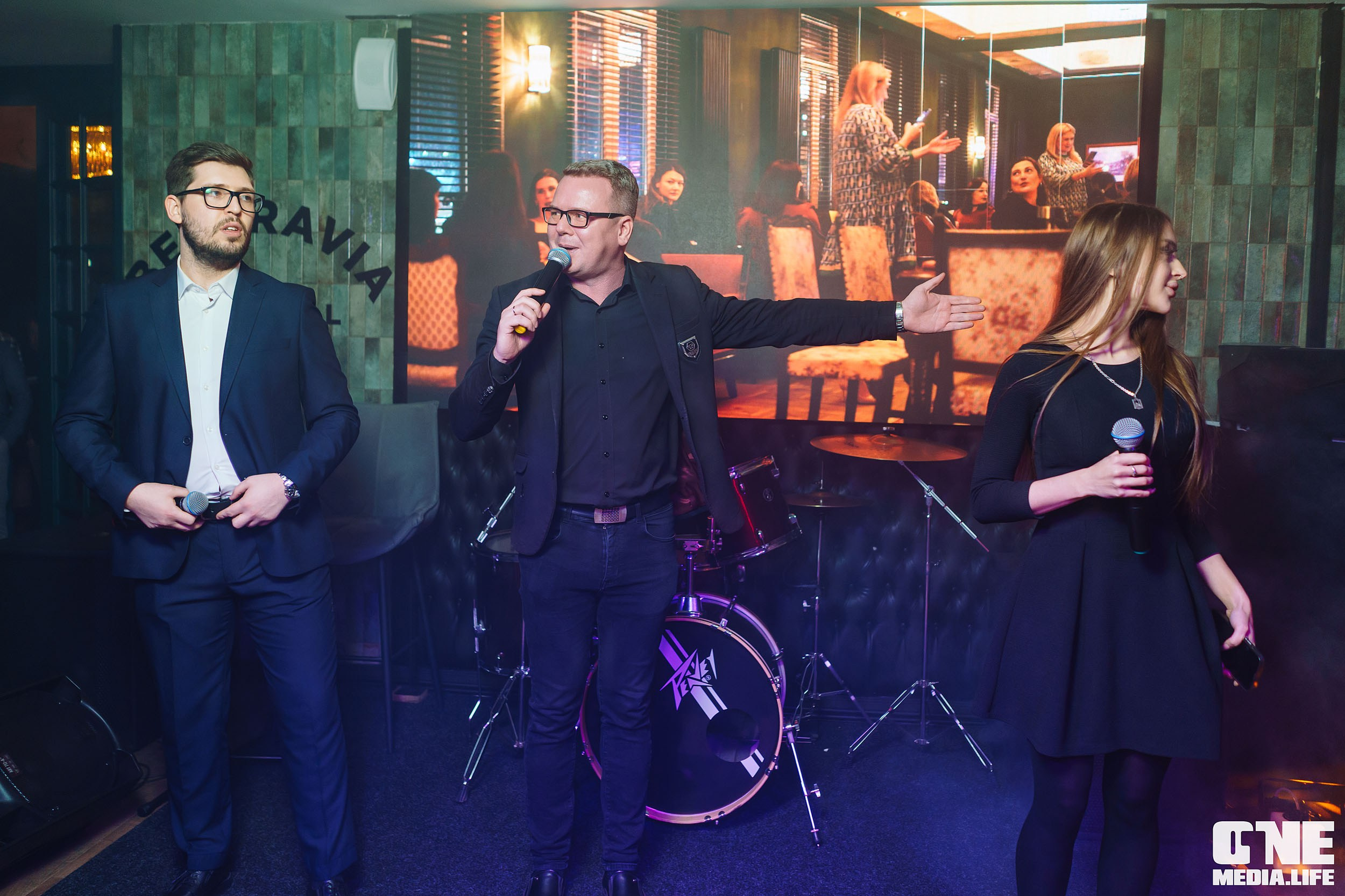 Фоторепортаж из караоке-клуба Белгравия. One Media Life: фоторепортажи, фотоотчеты с мероприятий и заведений