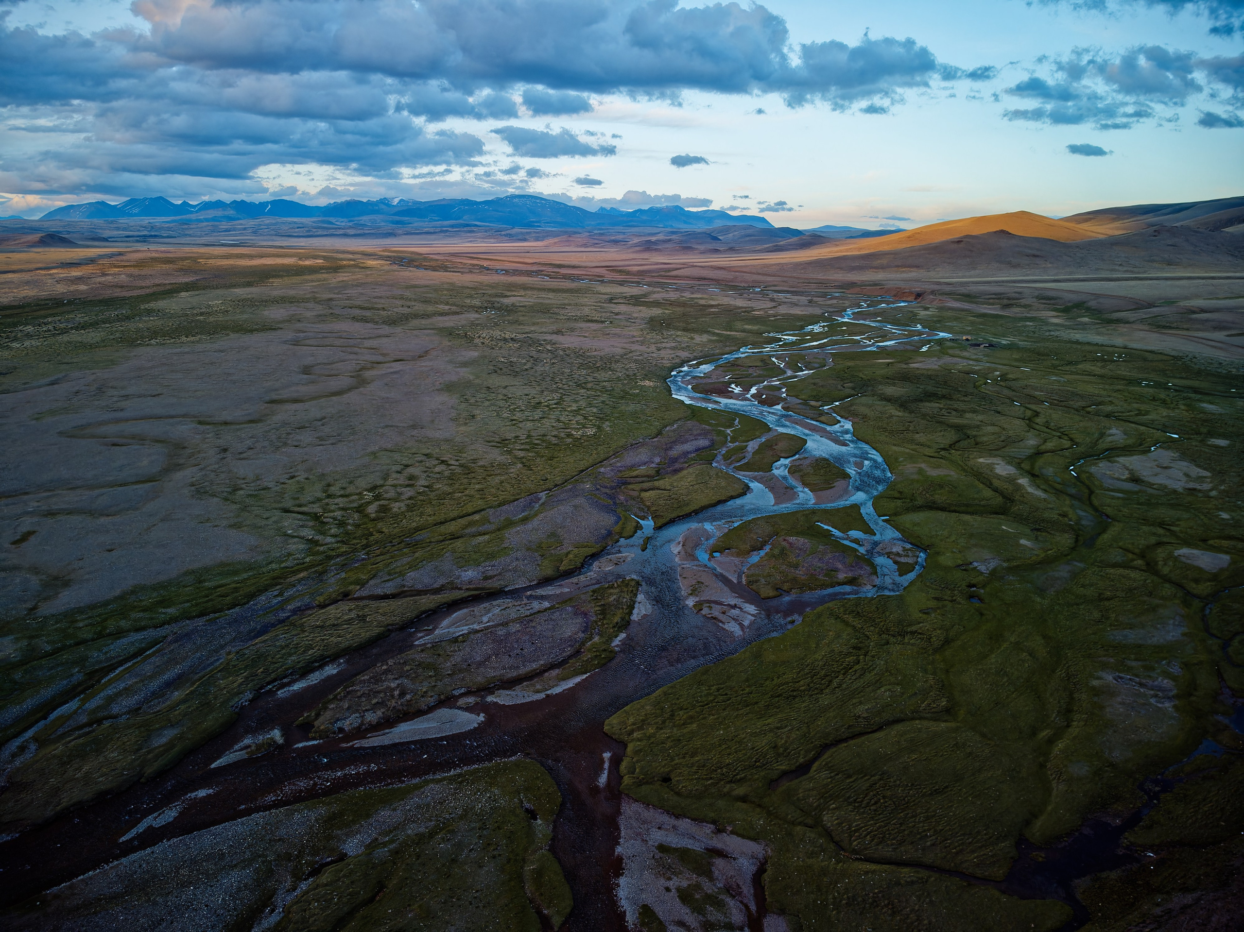 Экспедиция в Монголию (котловина больших озер). Семоха Валерий. Фотограф