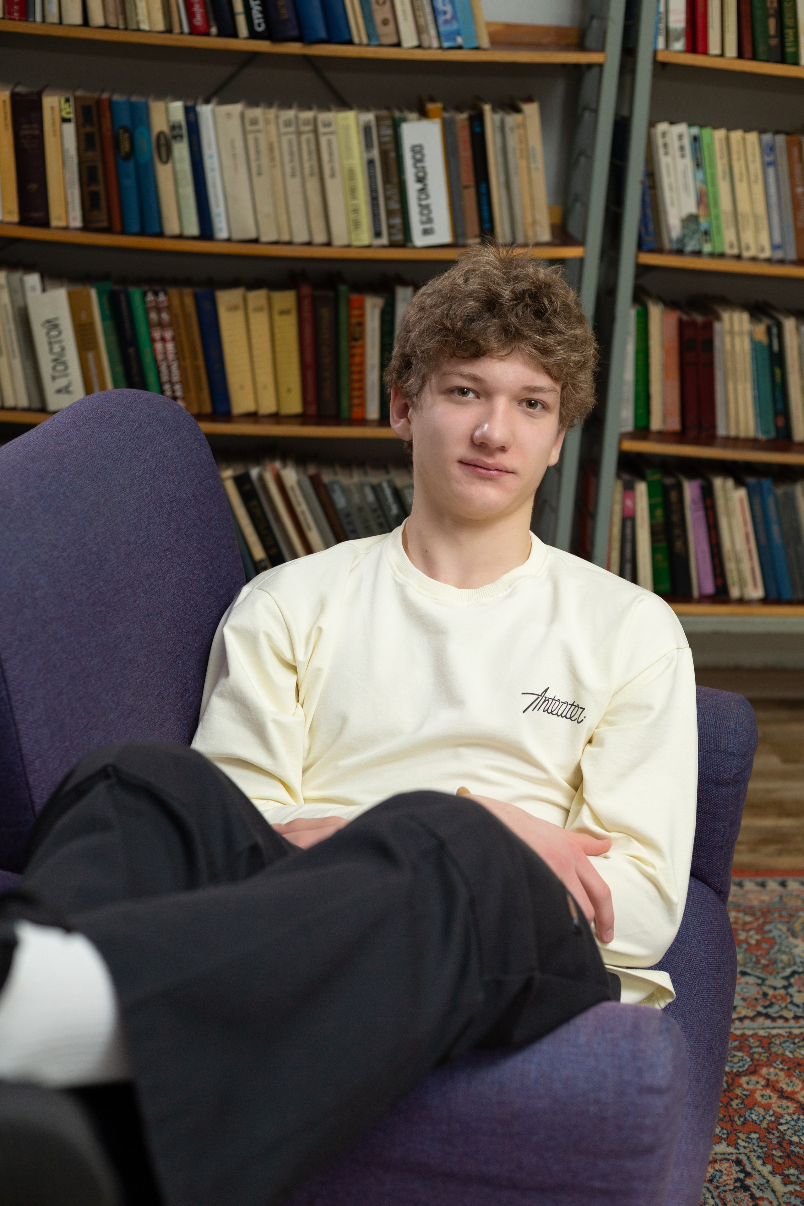 Выпускные альбомы для старших классов. Фотограф в Пермском крае Матвей Раттер