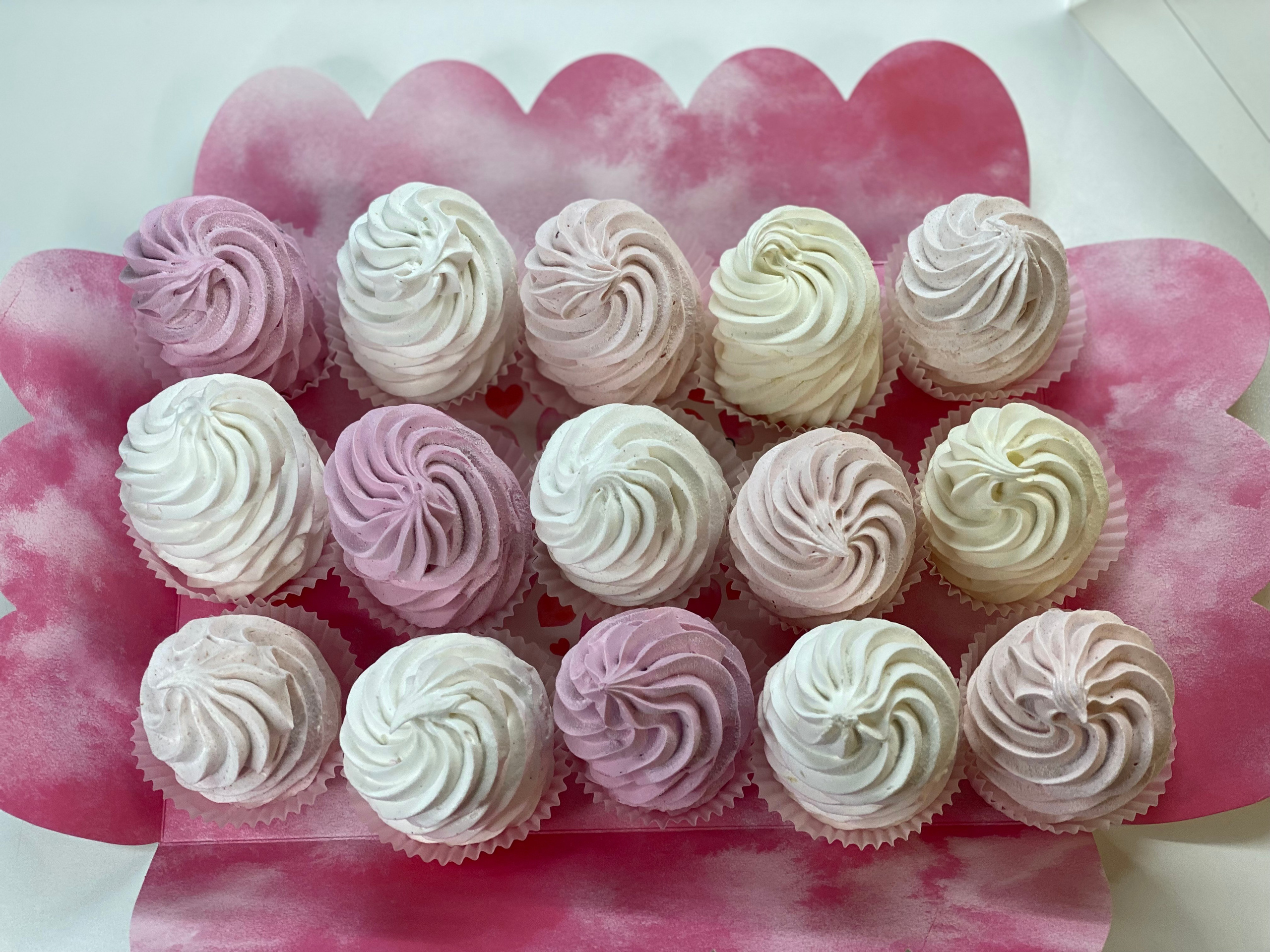 Завитки. Katyasugarsugar капкейки, зефир, торты Москва