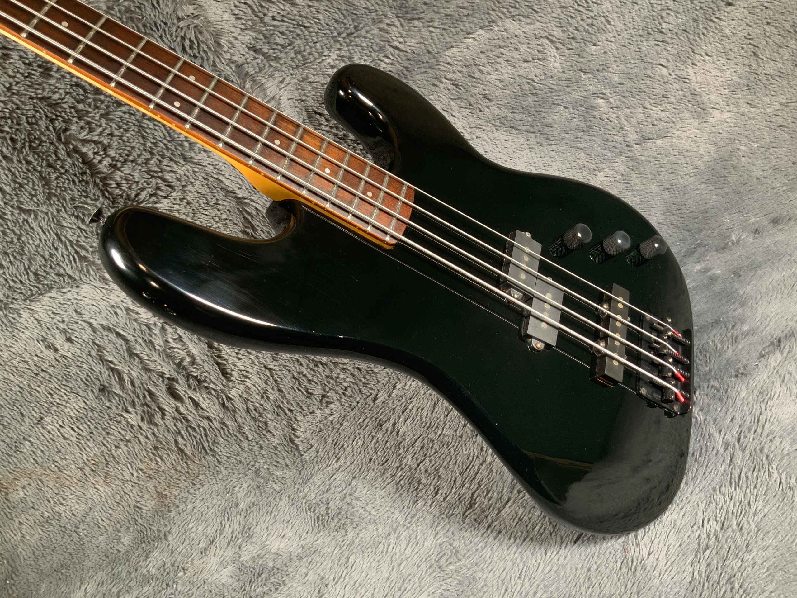 Samick PJ Bass Korea 90's. Гитары