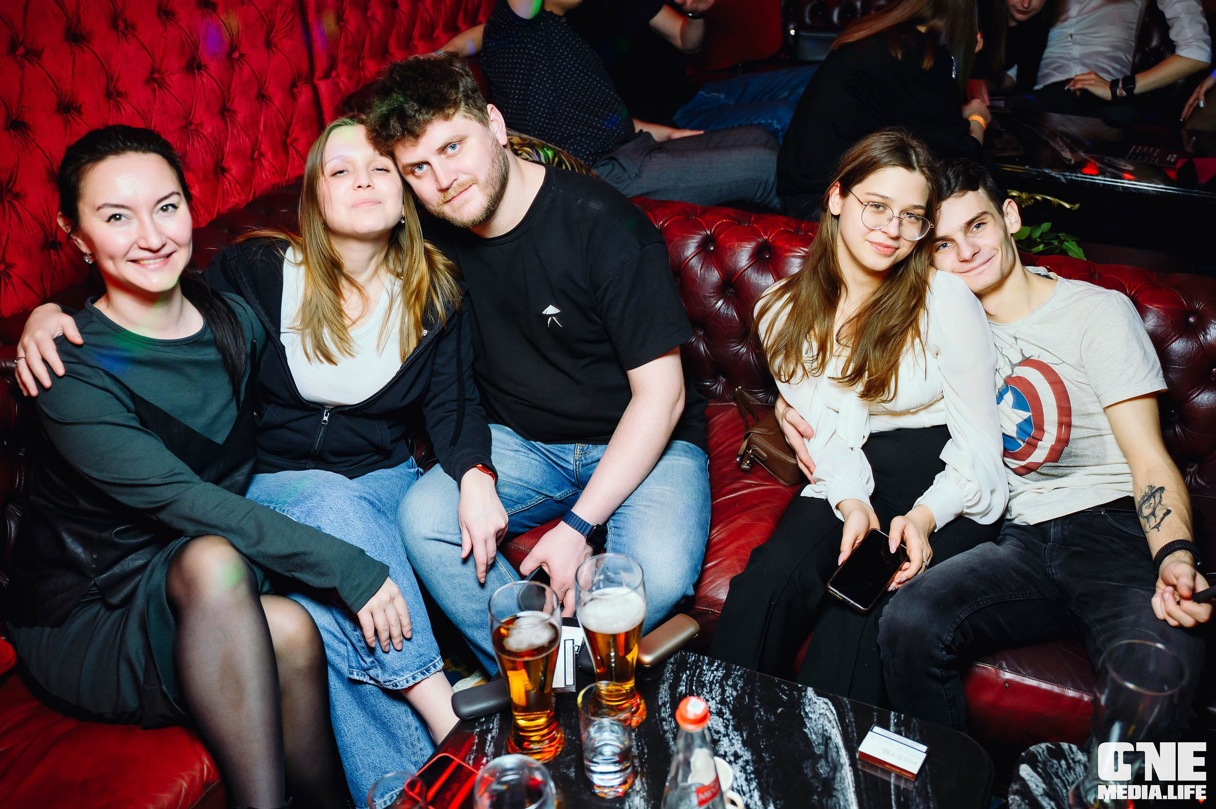 Фотоотчет с субботней вечеринки в Планете. One Media Life: фоторепортажи, фотоотчеты с мероприятий и заведений