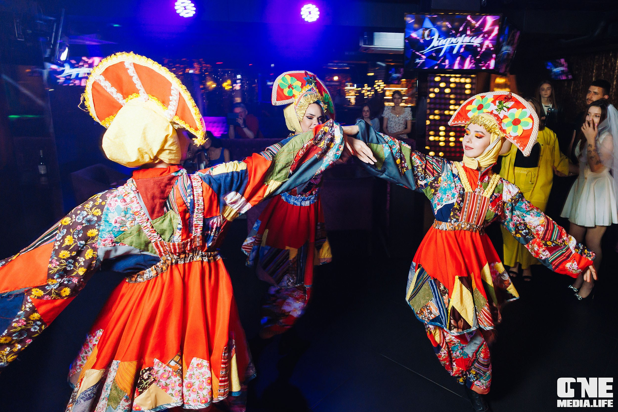 Фоторепортаж из караоке-клуба Эйфория. One Media Life: фоторепортажи, фотоотчеты с мероприятий и заведений