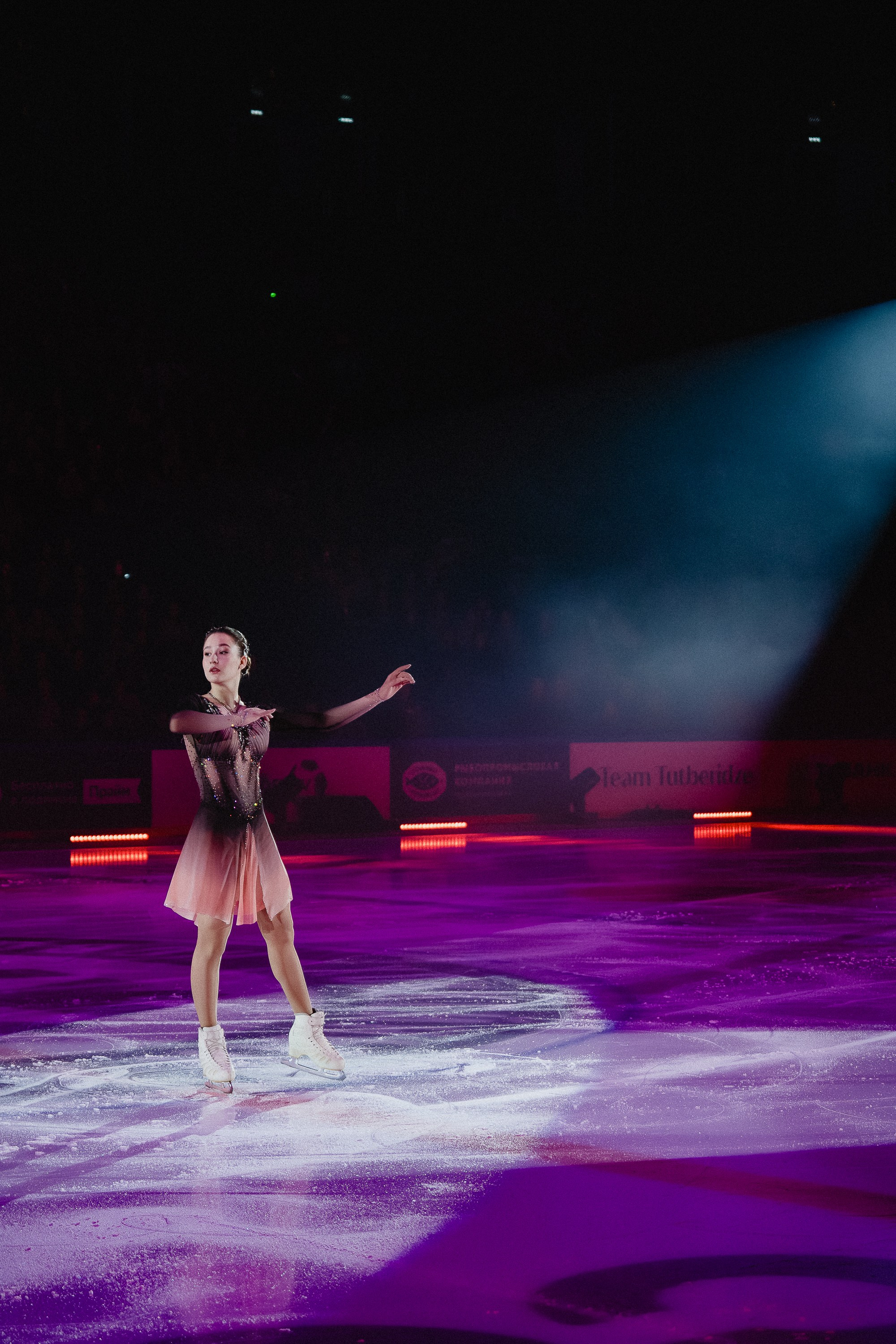 Шоу Этери Тутберидзе в Новосибирске. Воробьева Ксения — Спортивный и танцевальный фотограф Новосибирск