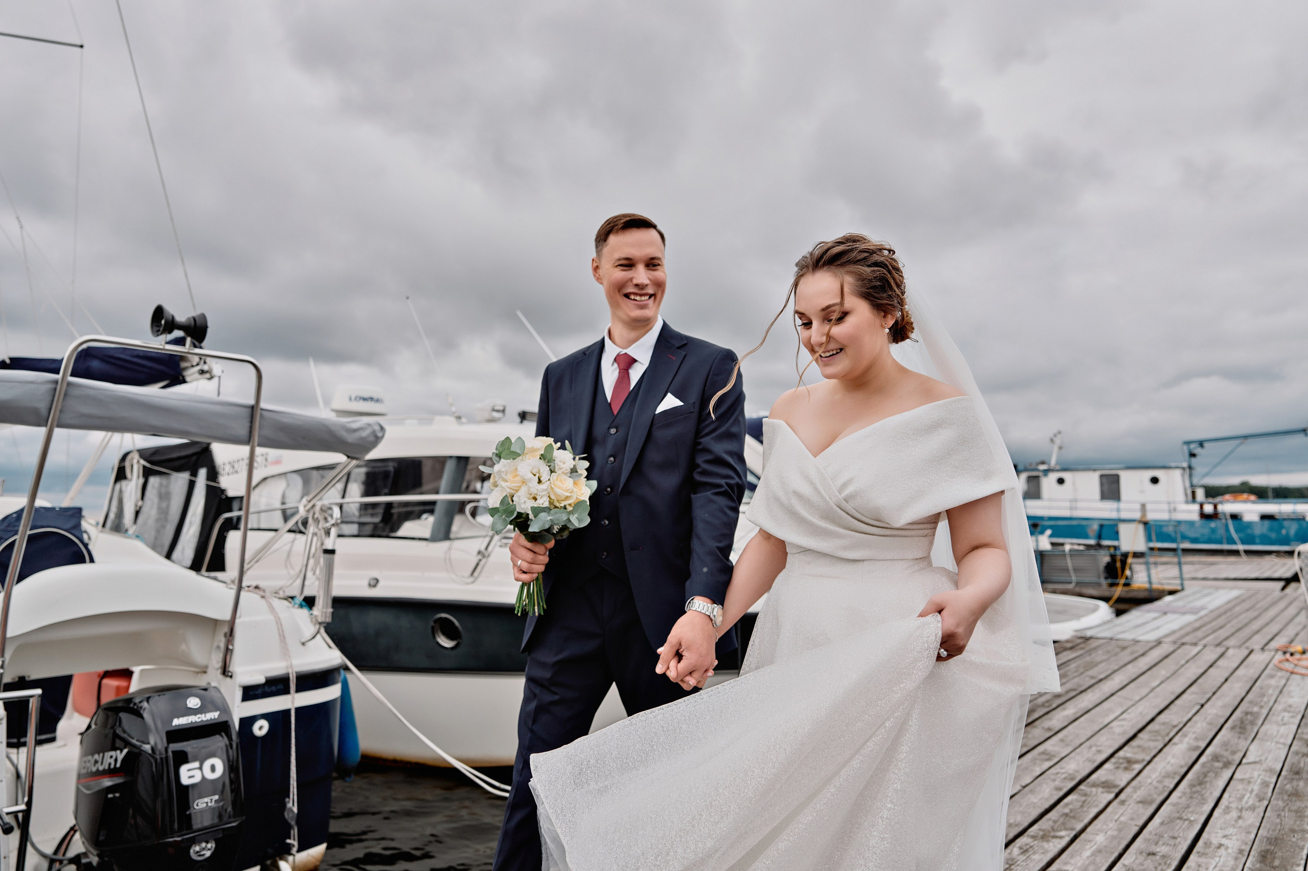 Нежная свадьба Антона и Софьи в яхт-клубе «Портофино». Фотограф Меняйло Евгений. Свадьба. Портрет. Репортаж. Семья. Контент