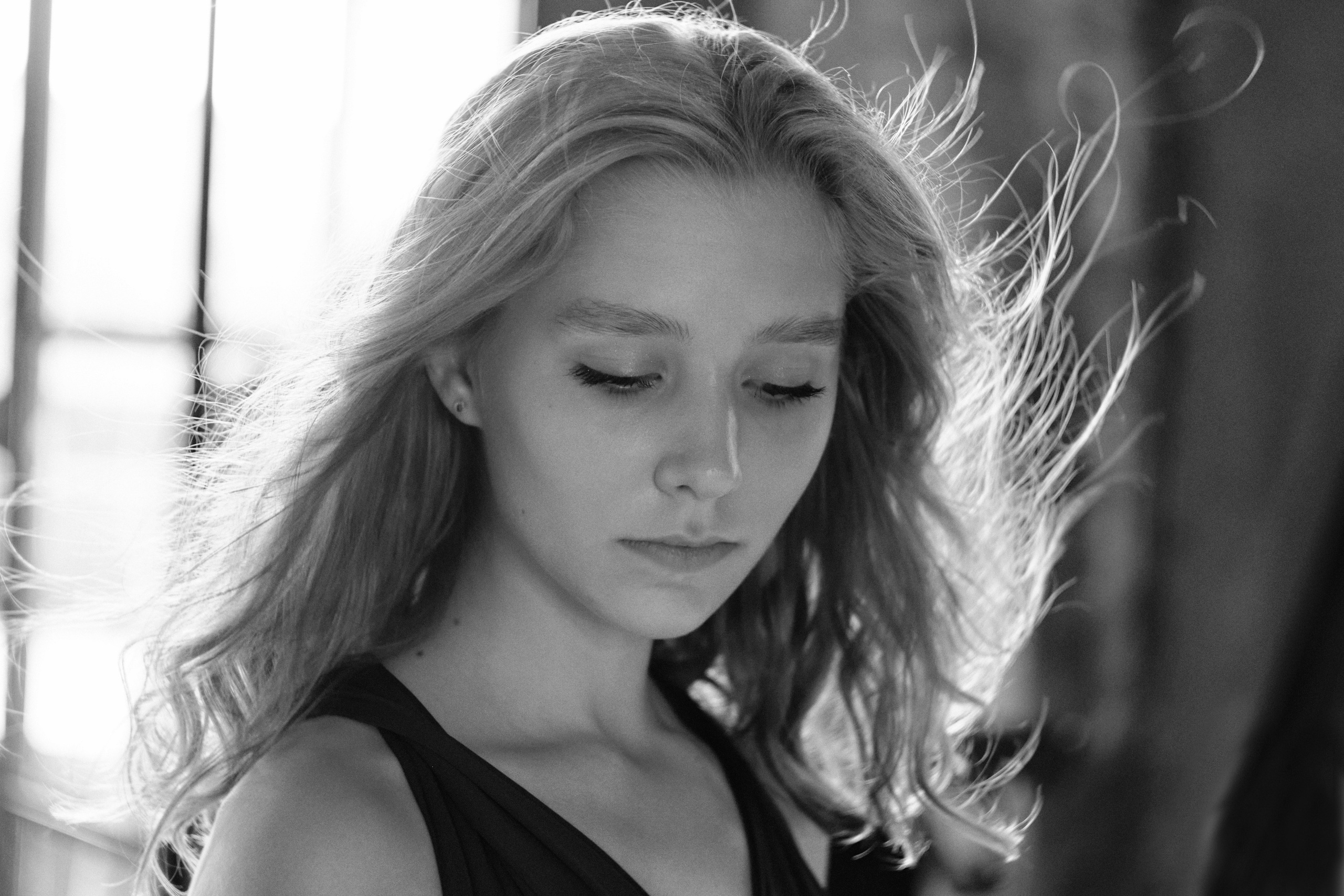 Фотосессия девушки в Самаре с макияжем и одеждой