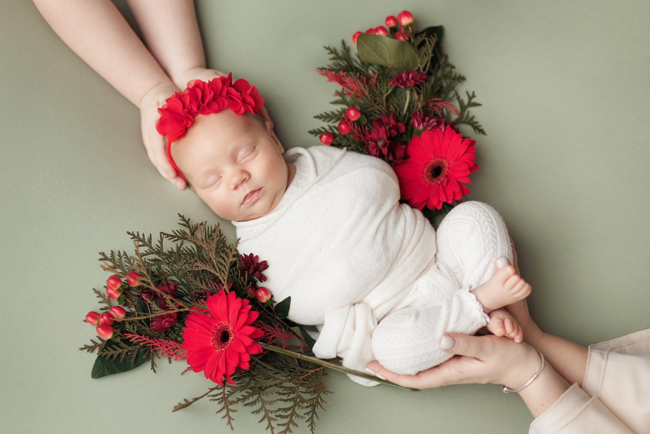 Девочки (Классика Newborn). Детский, семейный и фотограф новорождённых в Ярославле Анна Салова