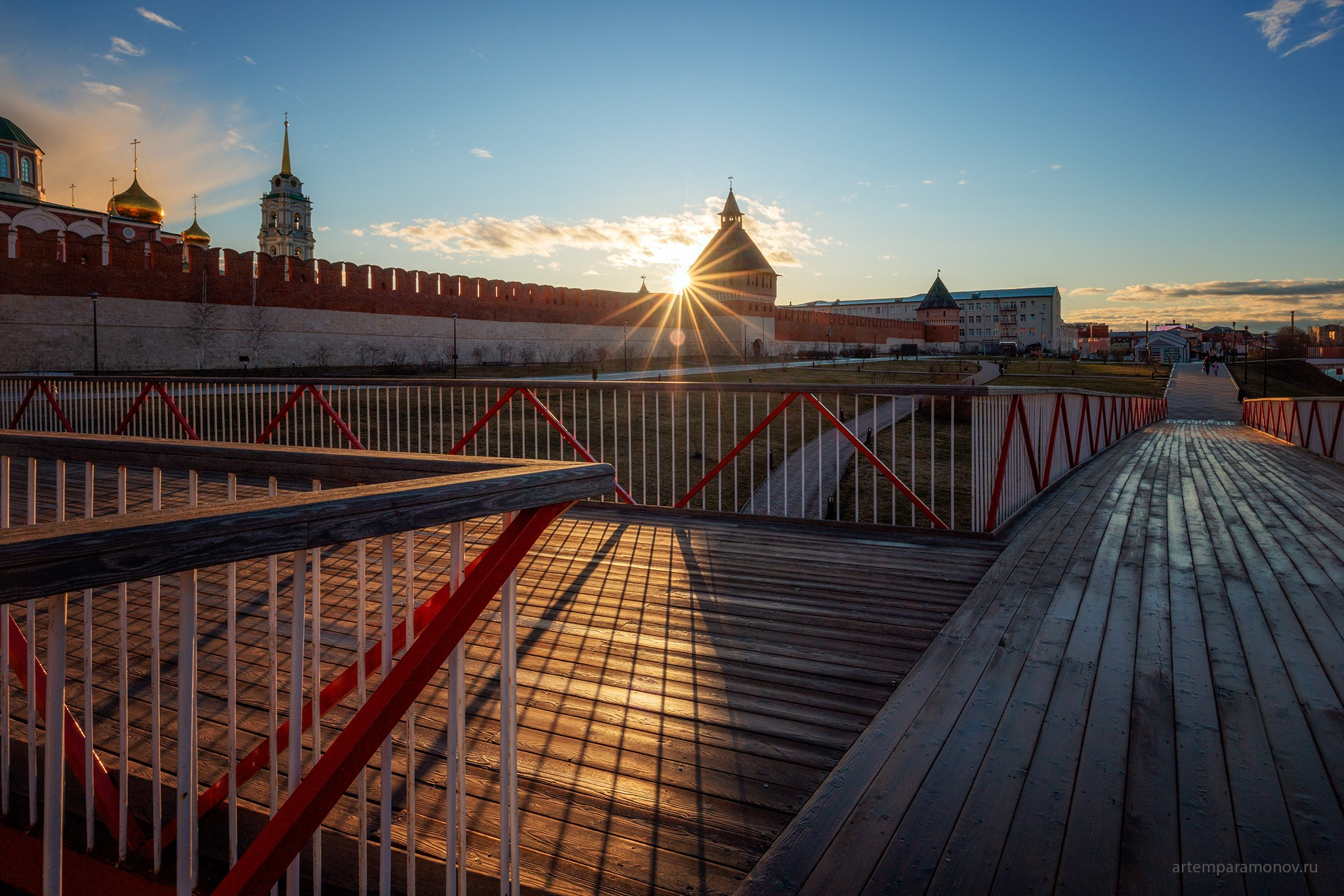 Тула. Апрель. Фотохудожник Артём Парамонов