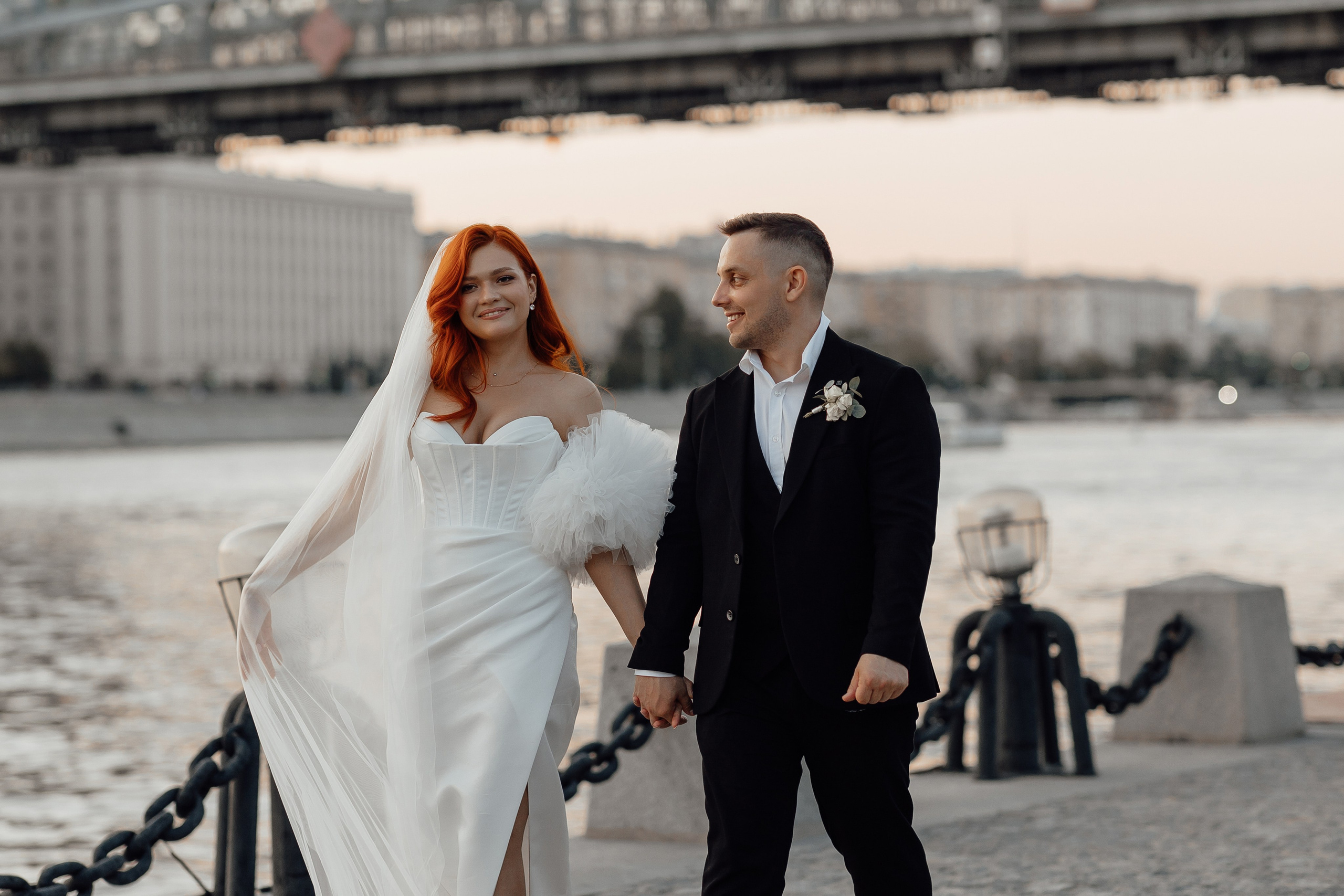 свадебная фотосессия в нескучном саду