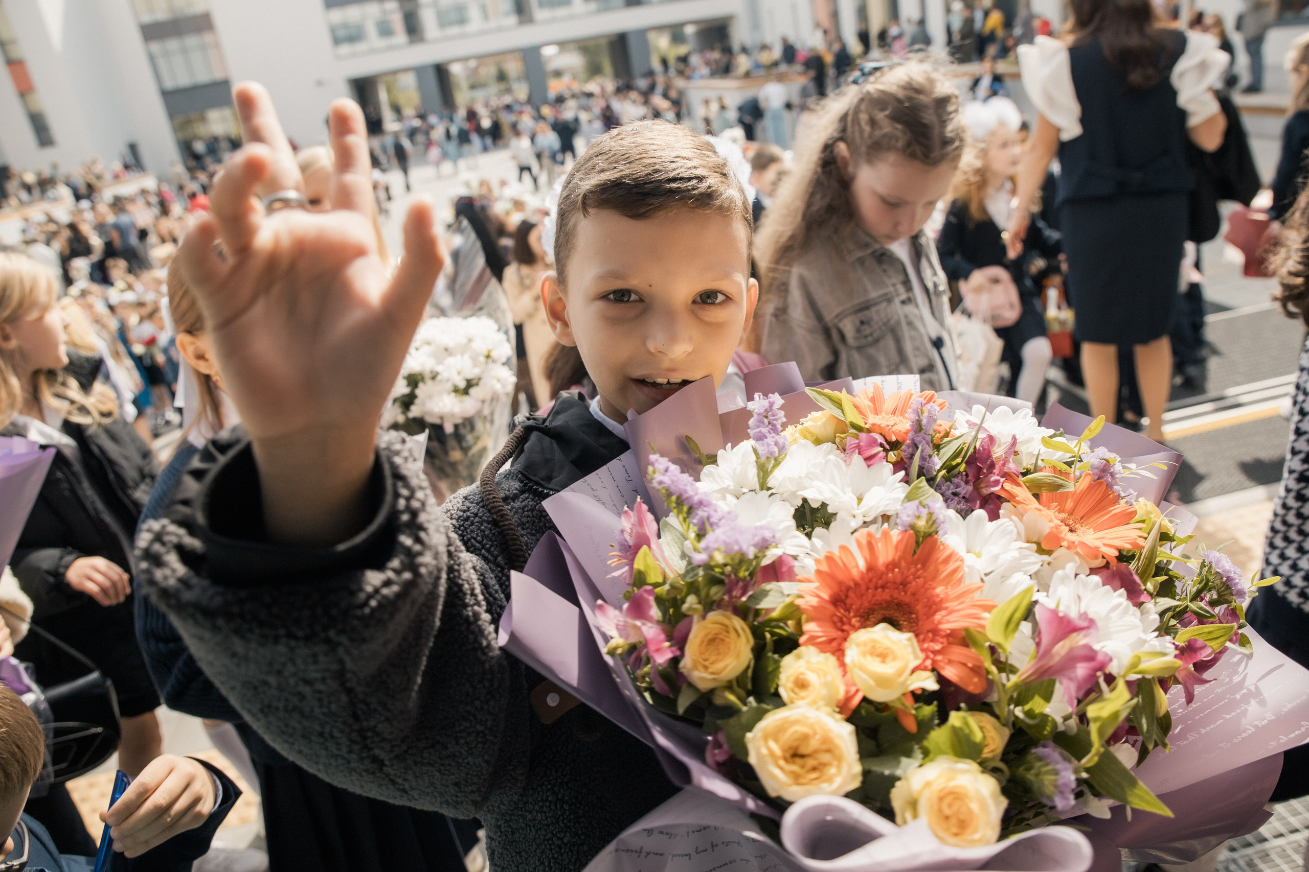 Наши услуги. Выпускные альбомы в Тюмени для школ, садов, вузов спортивных секций