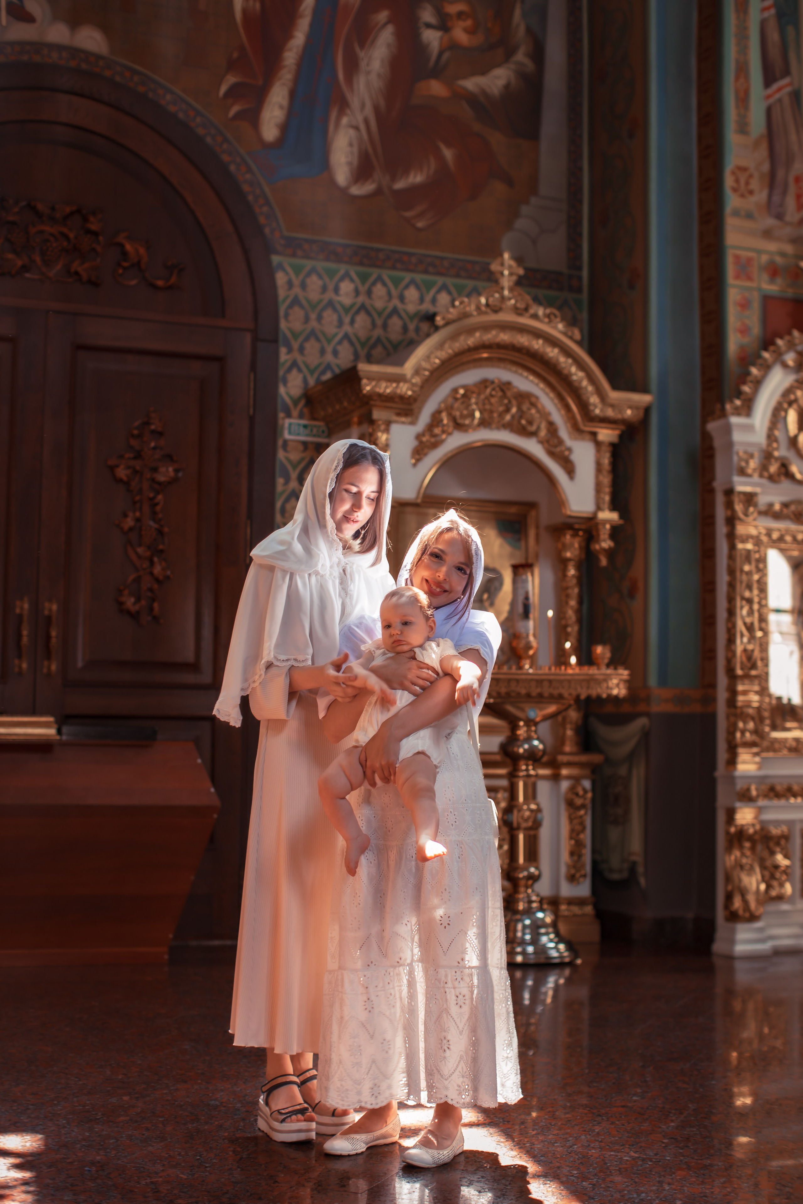Таинство крещения Варварочки. Фотограф и видеограф в Ставрополе Инна Попова