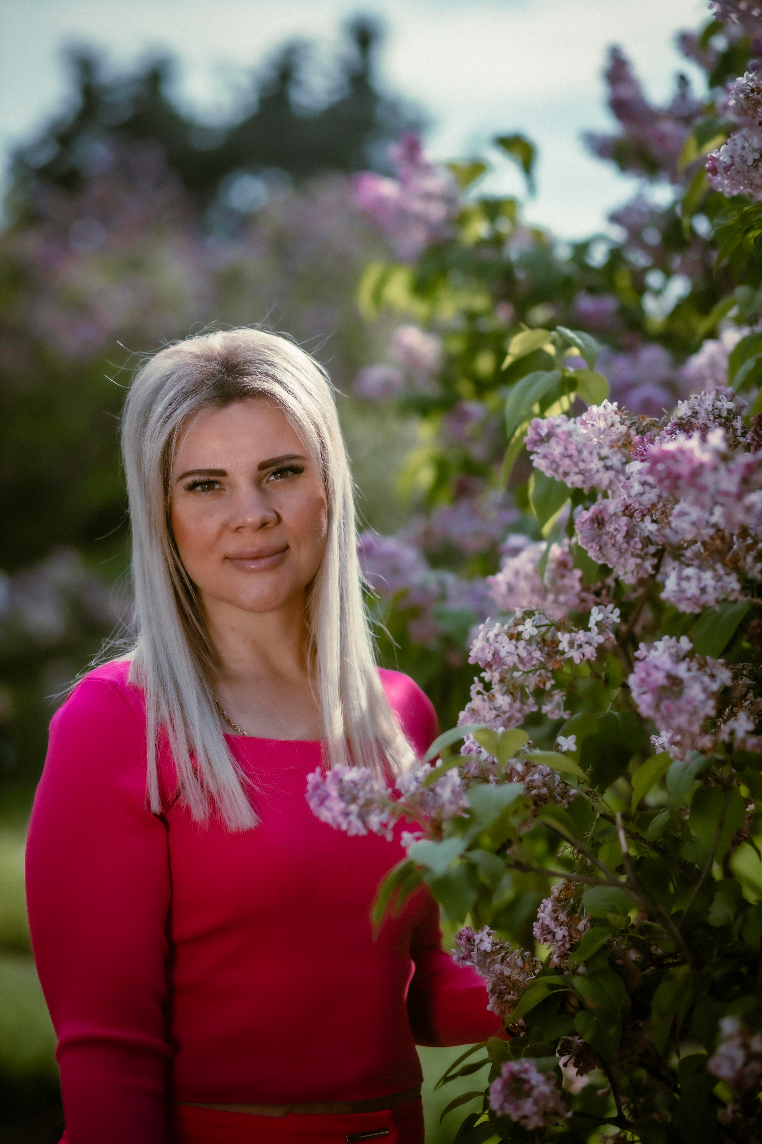 Фотосессия в сирени Елены с дочерью Сашей. Фотограф и видеограф в Ставрополе Инна Попова