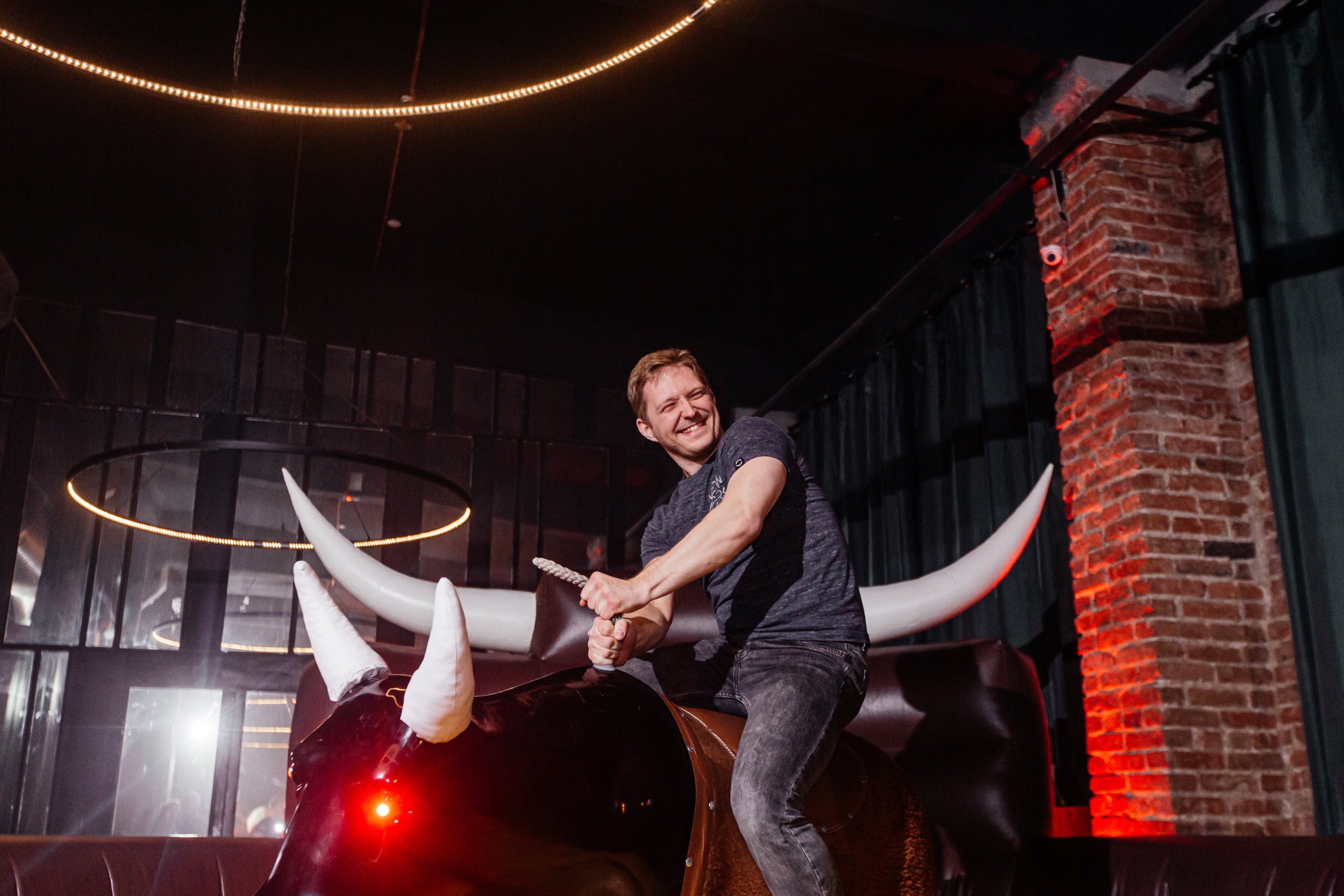 Репортажной фотограф на мероприятие в Москве Антон Матвеев. Свадебный фотограф в Москве | Антон Матвеев