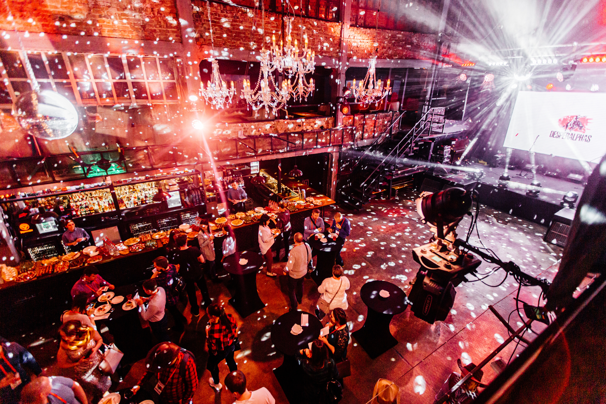 Репортажной фотограф на мероприятие в Москве Антон Матвеев. Свадебный фотограф в Москве | Антон Матвеев