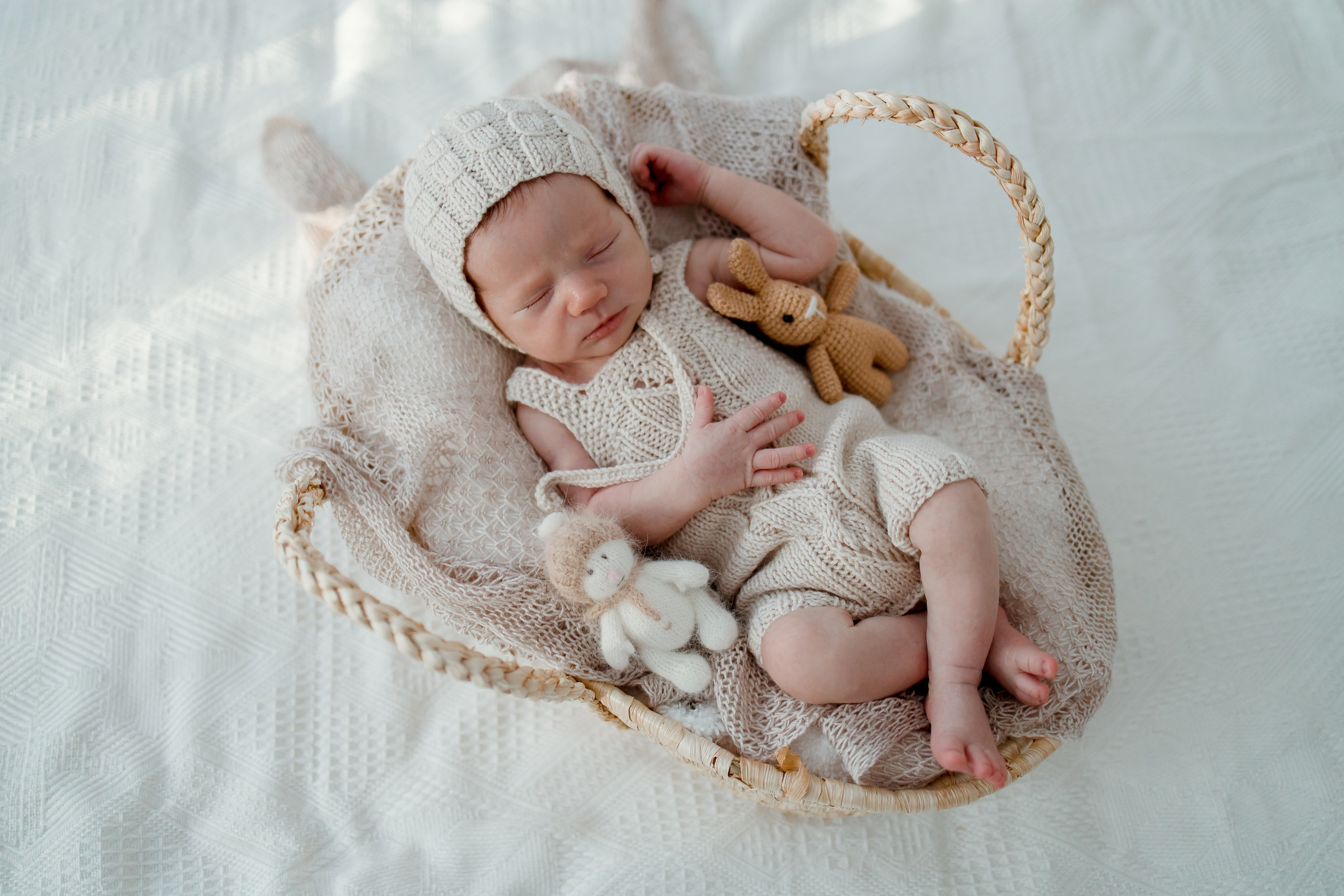 Роберт, 8 дней. Семейный и детский фотограф в Железногорске Саламахо Ольга