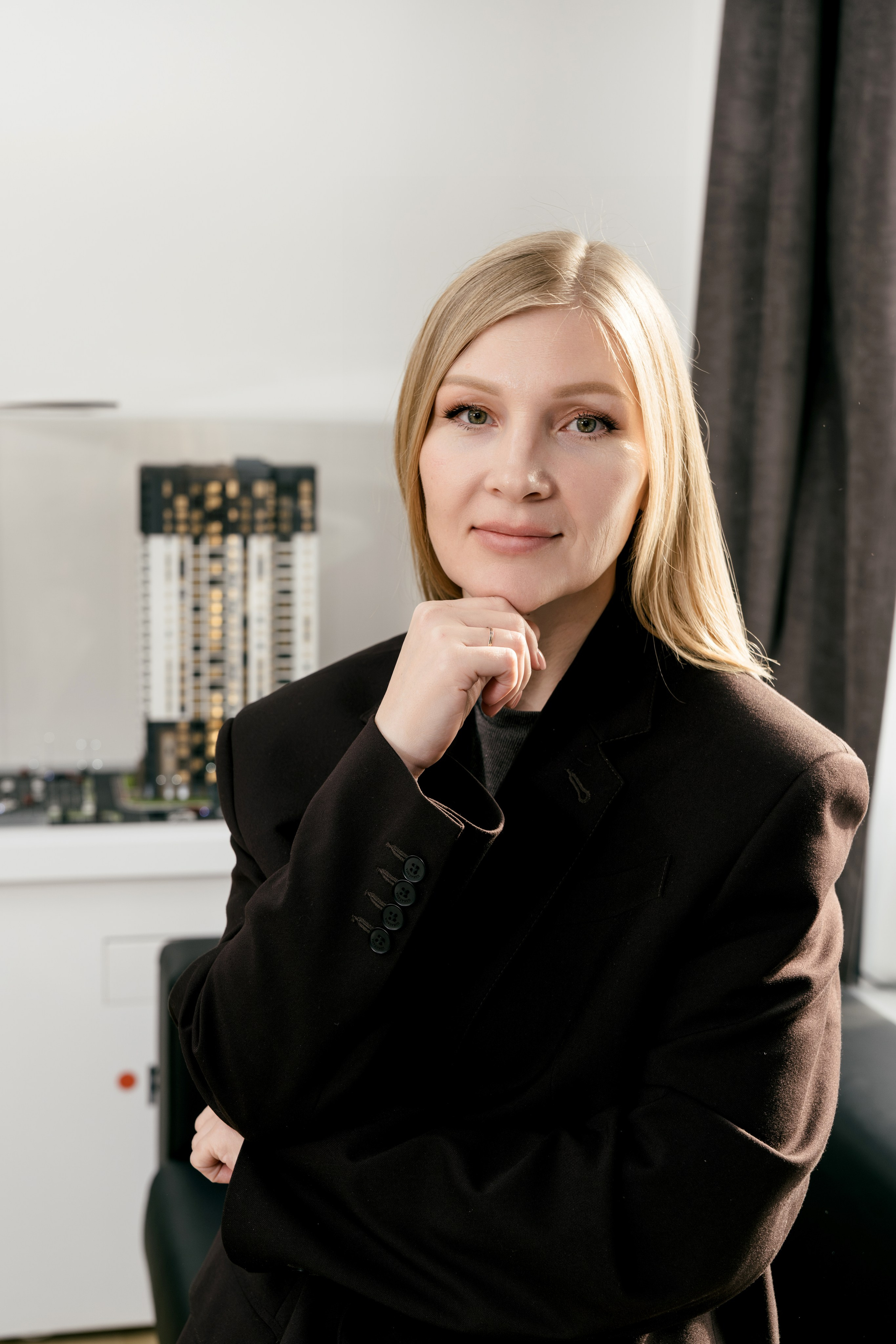 Съемка в офисе застройщика. Фотограф и видеограф в Тюмени Анна Жагорина, ваши фото еще не отдавали так быстро!