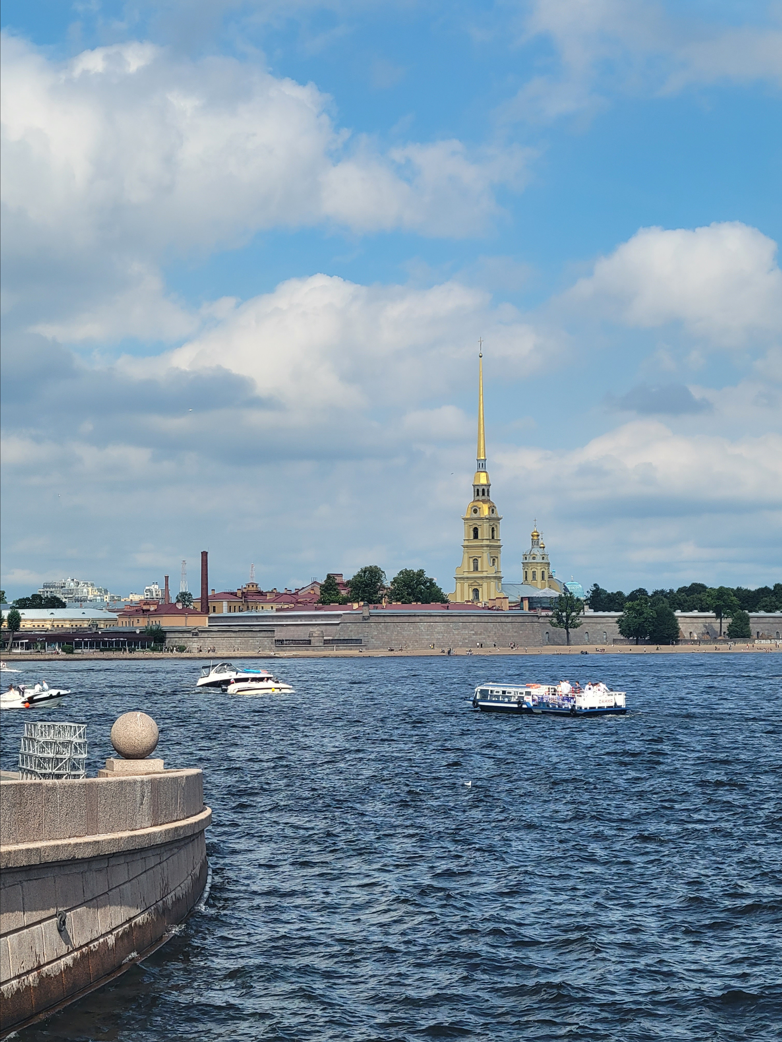 Admire SPb, especially this weather