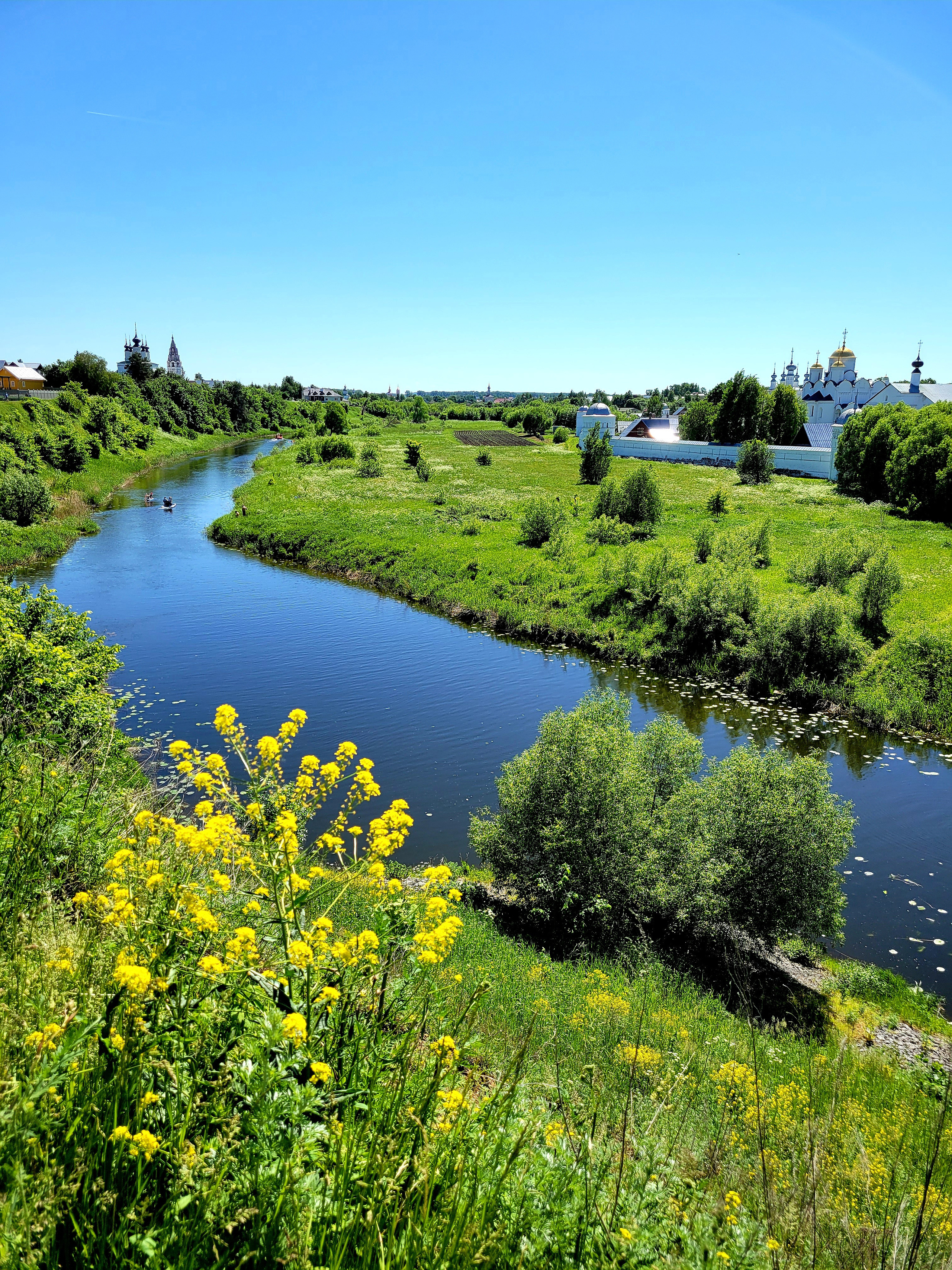 Обрыв... Сделать фото стоило мне усилий, перебороть страх высоты врожденный