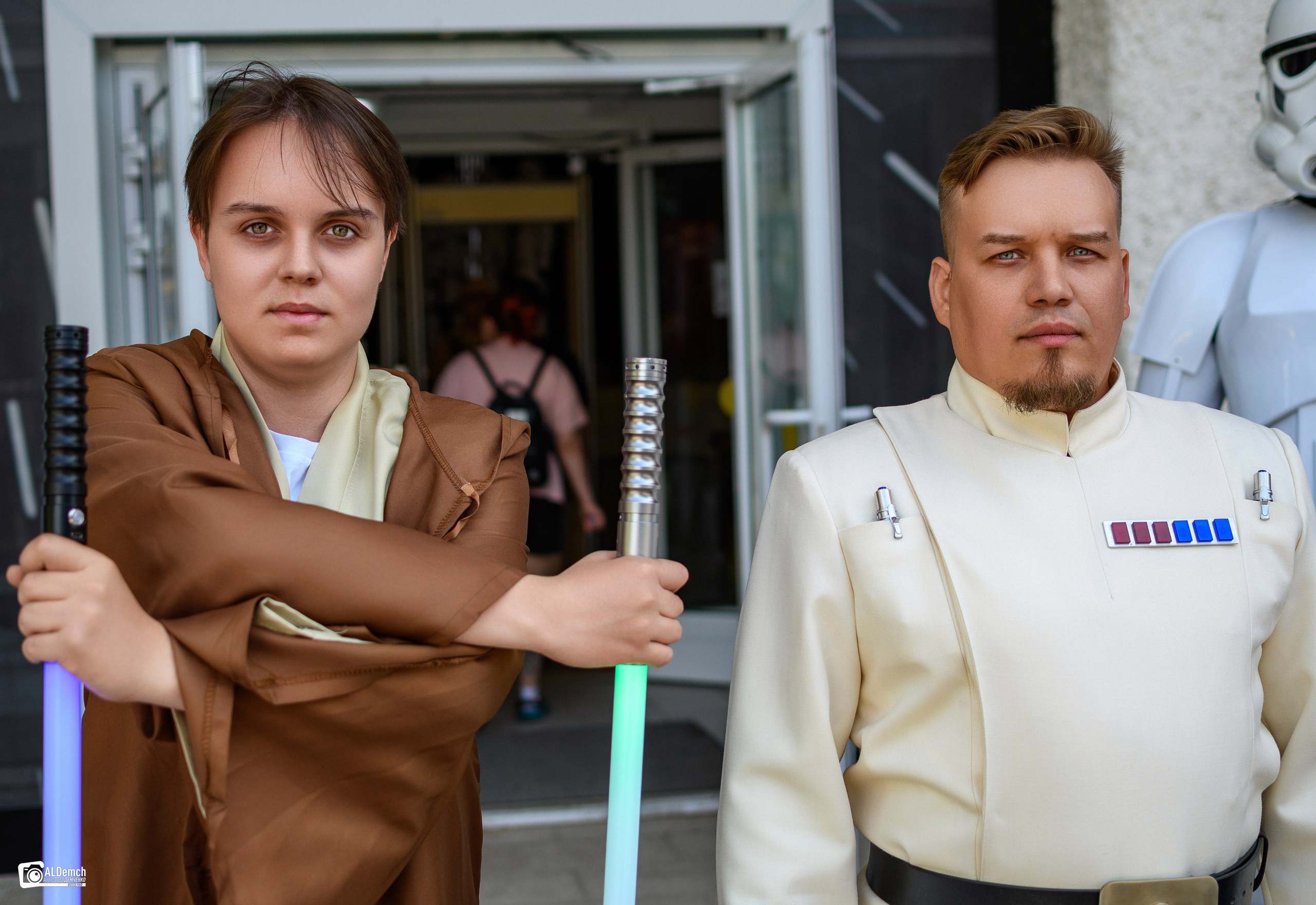 Фотосессия в Москве фотографа на ВДНХ для Ивана Юрчева