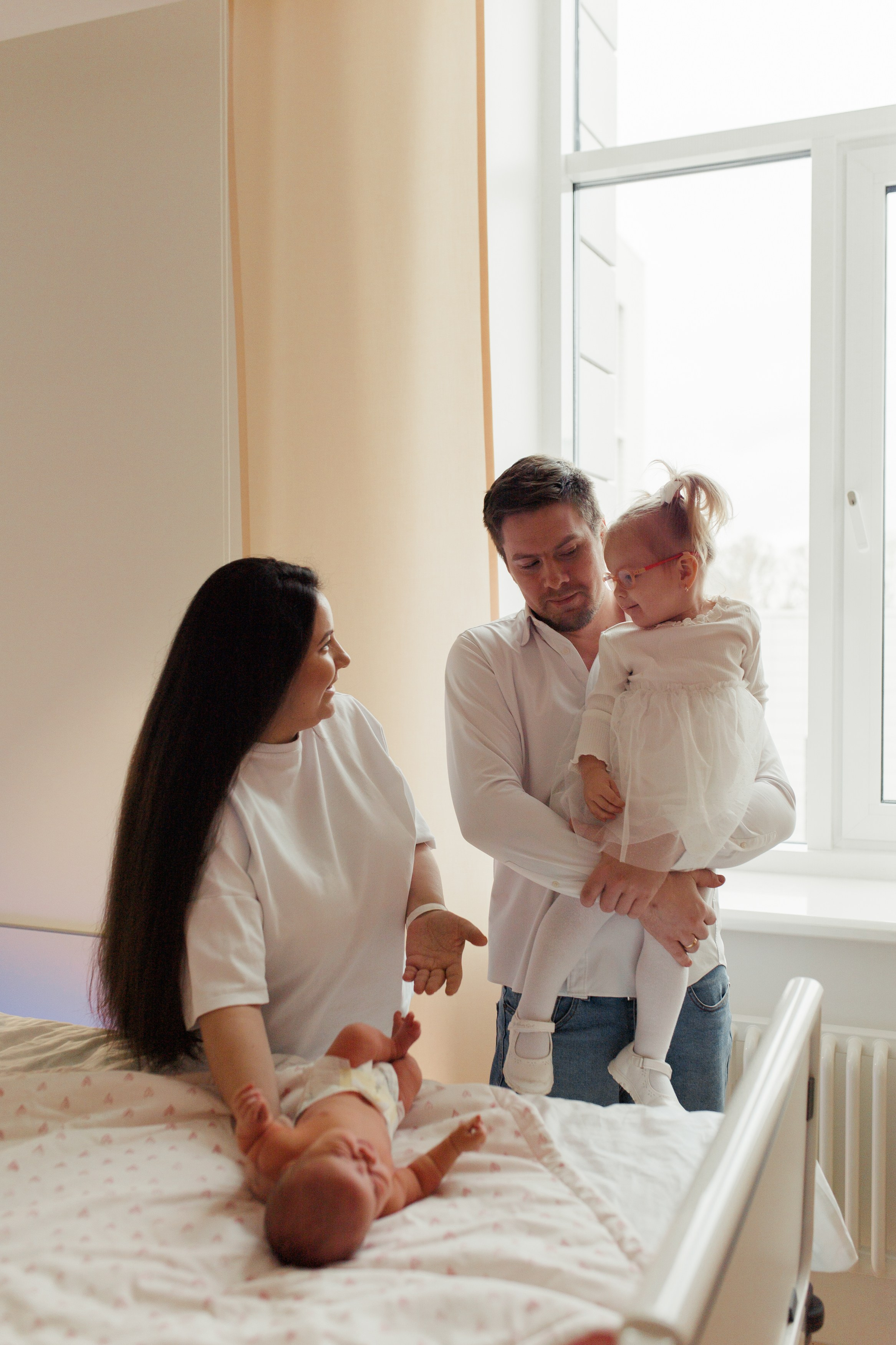 Фотограф на выписку. Фотограф новорожденных Екатеринбург