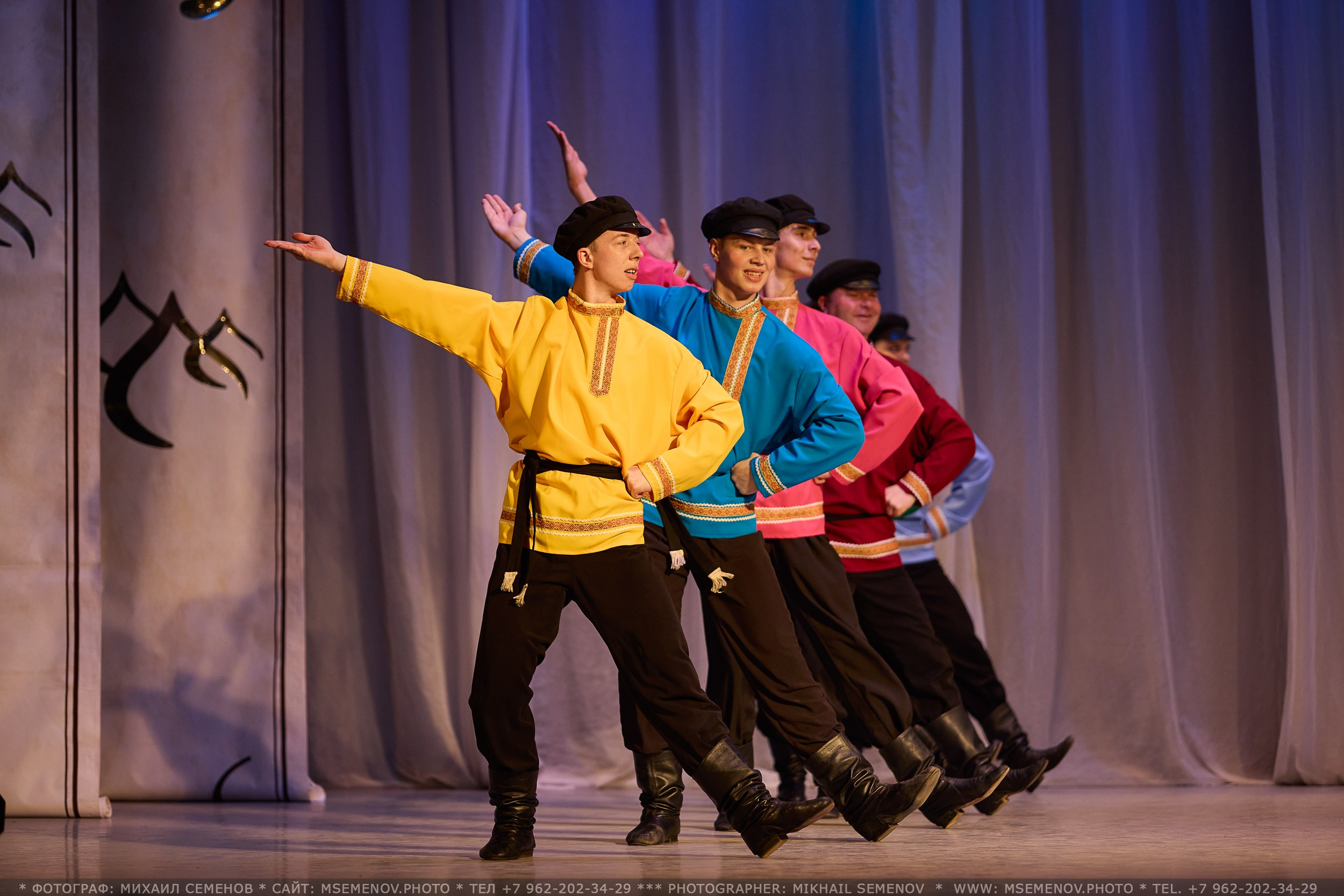 Фоторепортаж с Концерта «Волжанка» и «Задоринка»