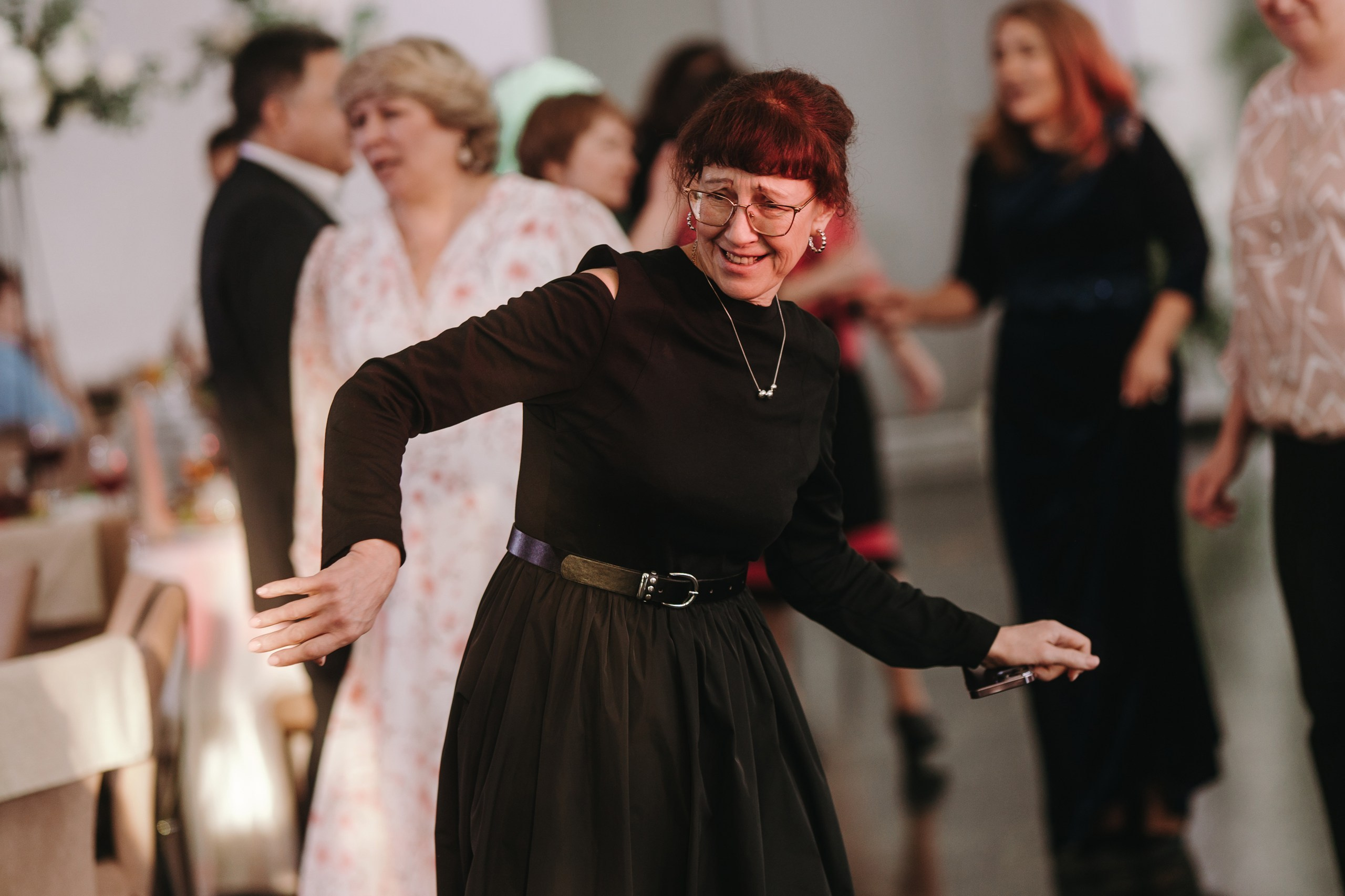 РЕСТОРАН ТАРАТАУ, ВЕДУЩИЙ АЗАТ ГАЙСИН И АРТУР ИЛЬЯСОВ УФА