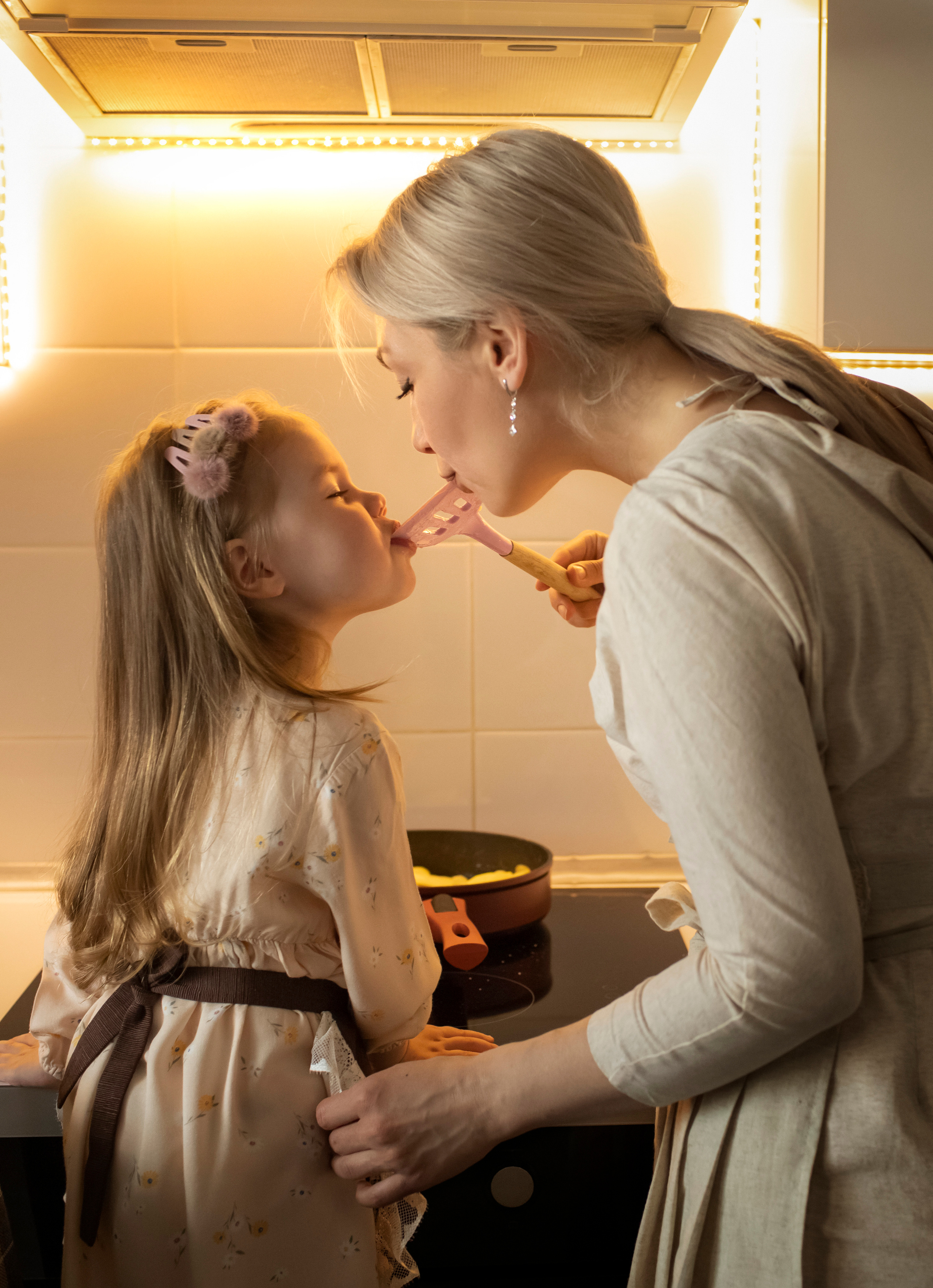 Домашняя съемка — В гостях у Алены и Ксюши. Семейный и детский фотограф в Воронеже Алена Полозкова