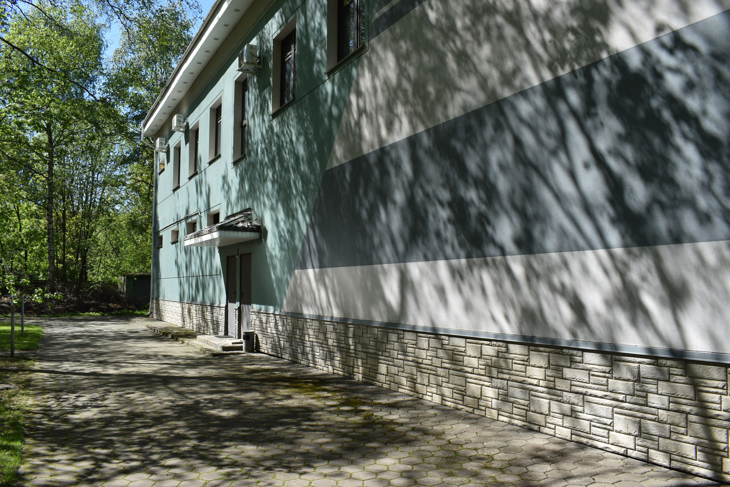 Добрый садовник (в процессе). Микс-медиа художница Надежда Пророкова