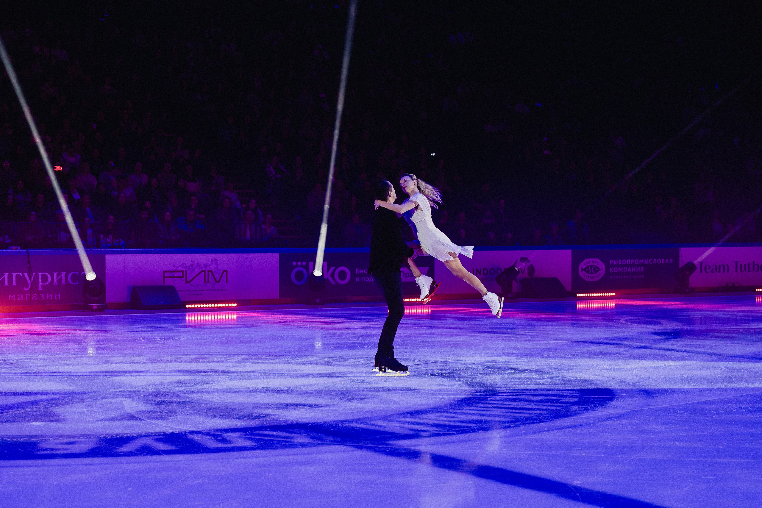 Шоу Этери Тутберидзе в Новосибирске. Воробьева Ксения — Спортивный и танцевальный фотограф Новосибирск